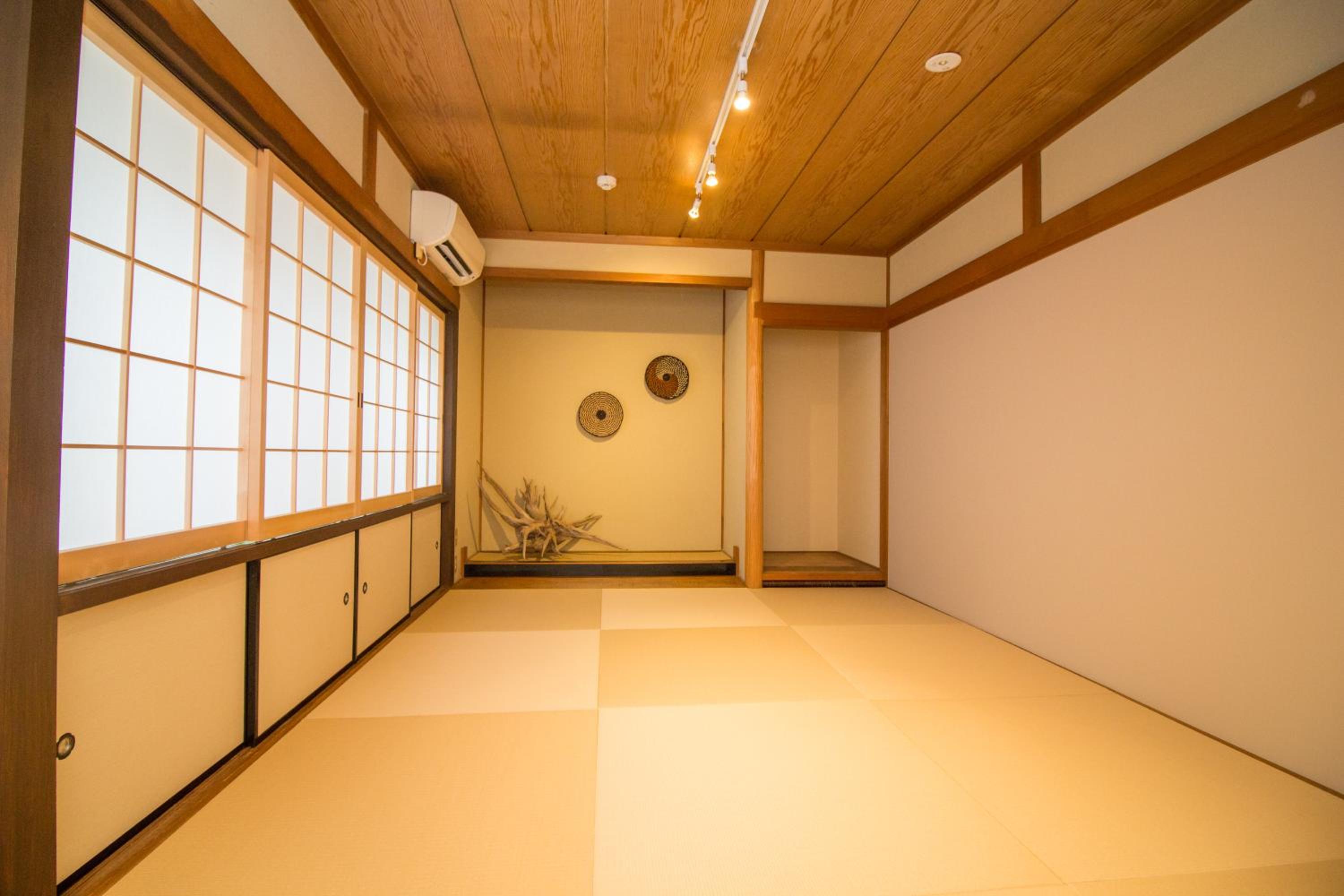 Hokusai Stay