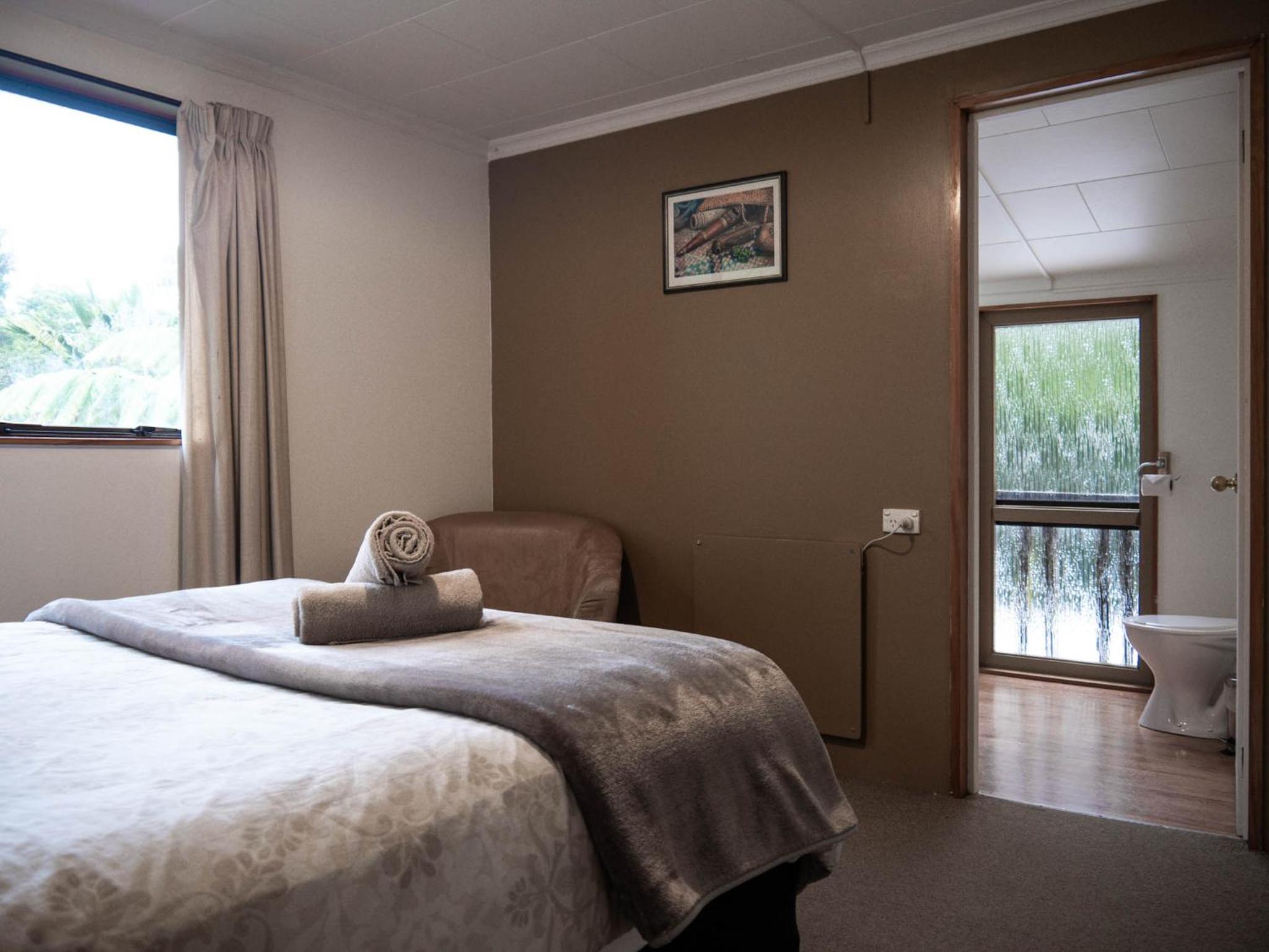 Te Nikau Retreat