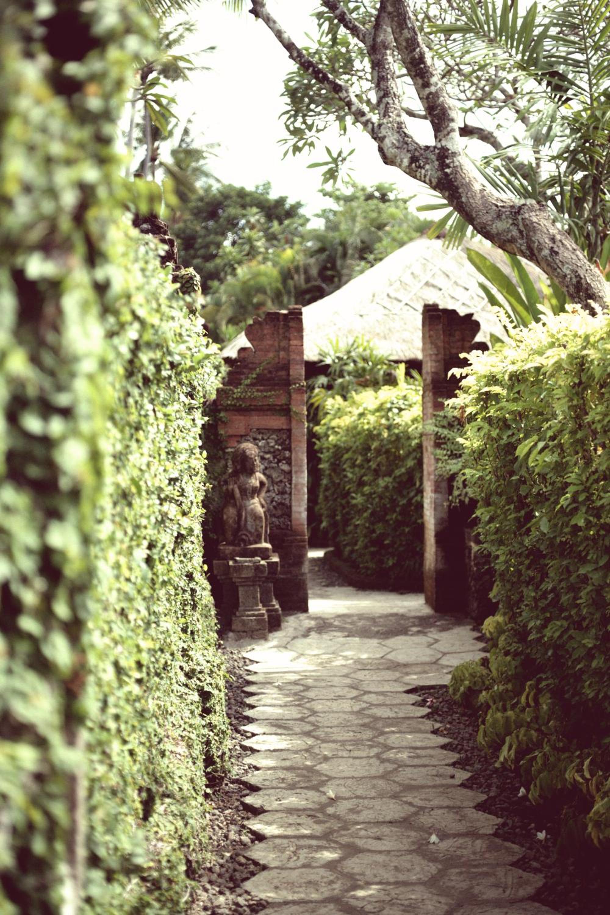 Tandjung Sari Hotel