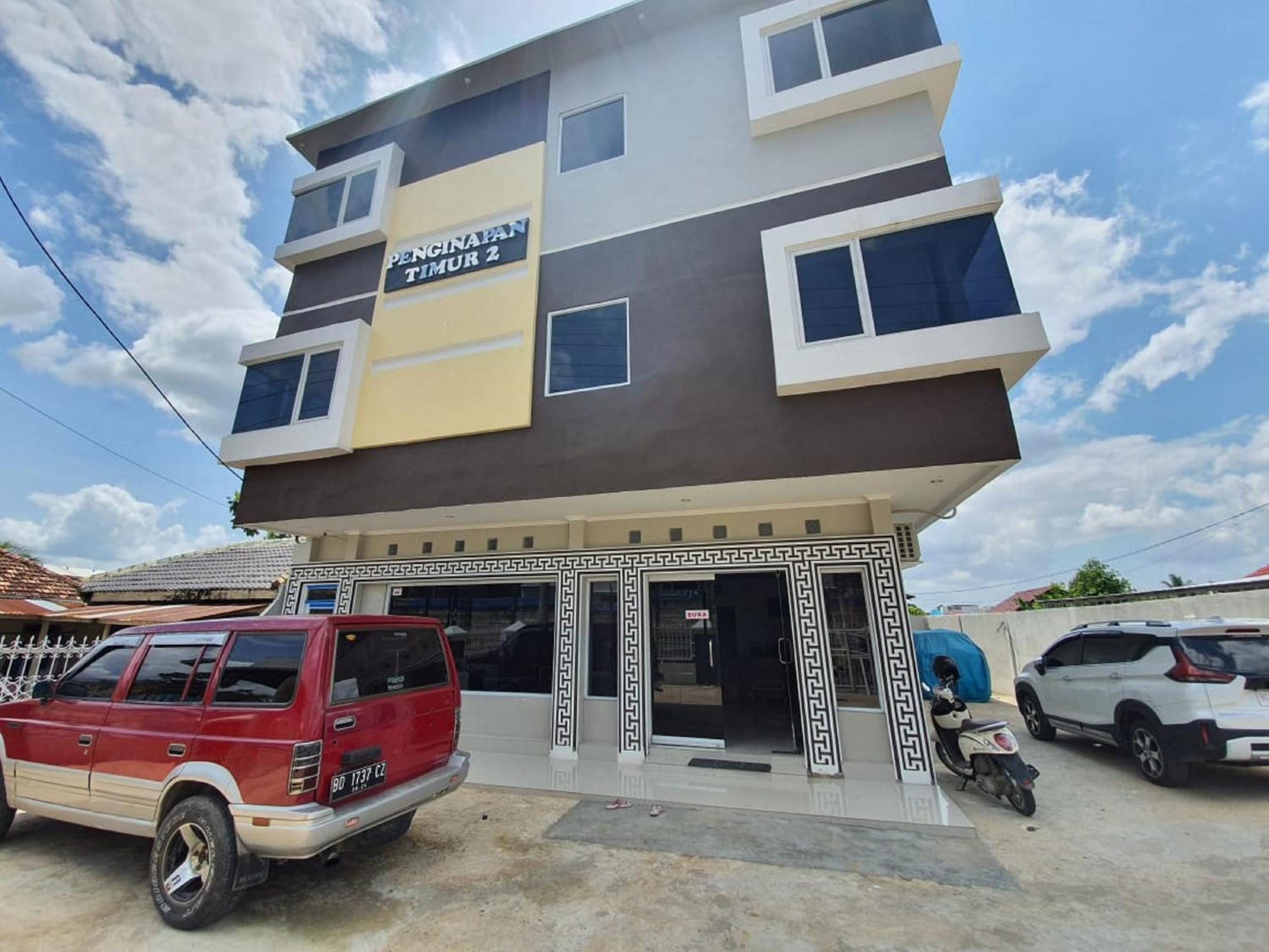 RedDoorz near Palembang Airport 2 view 2