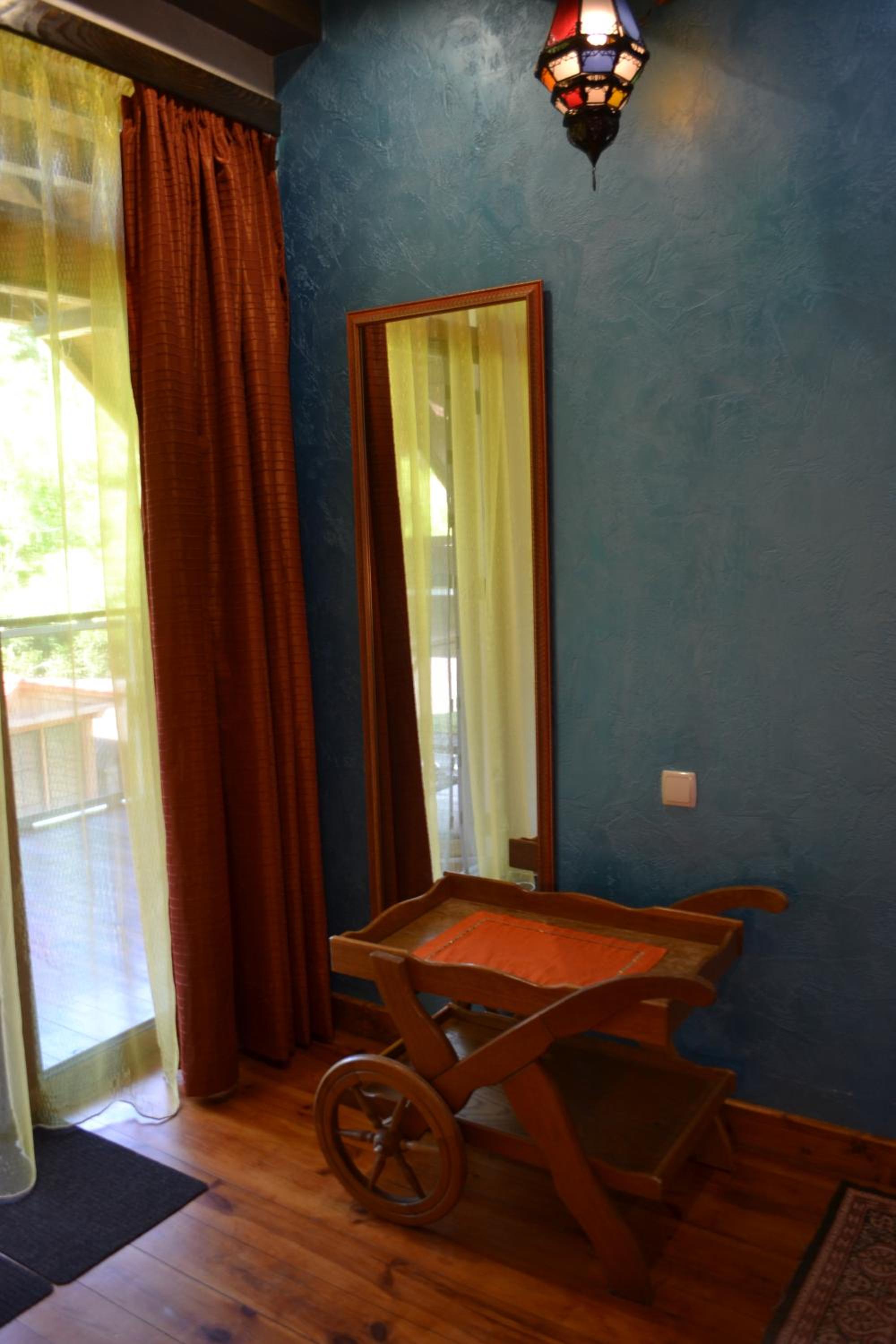 Romantic Guest House