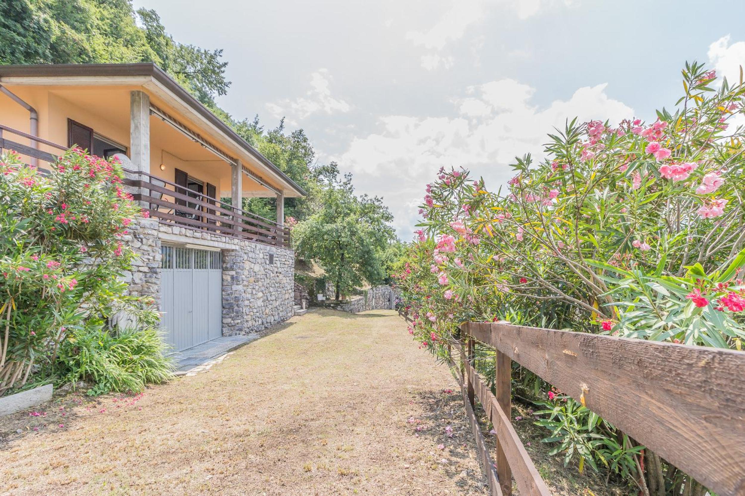Villa Lisander view 3