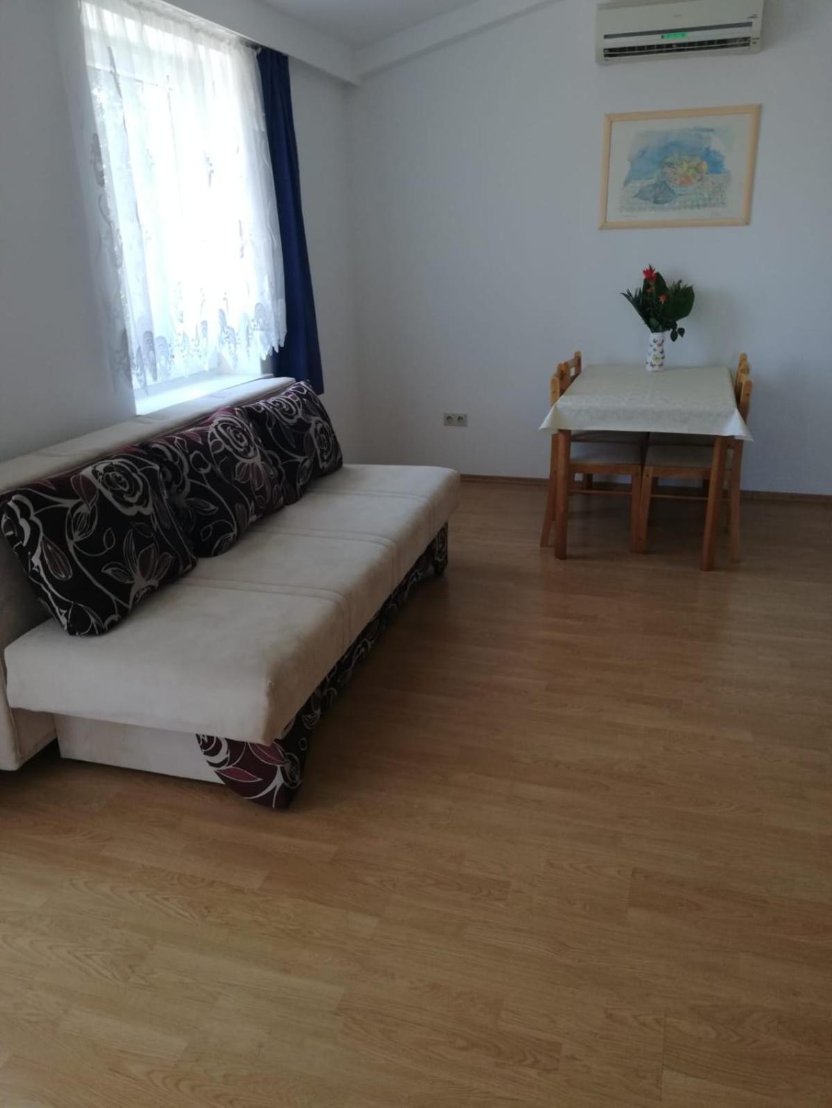 Apartments Tanja & Tina view 5