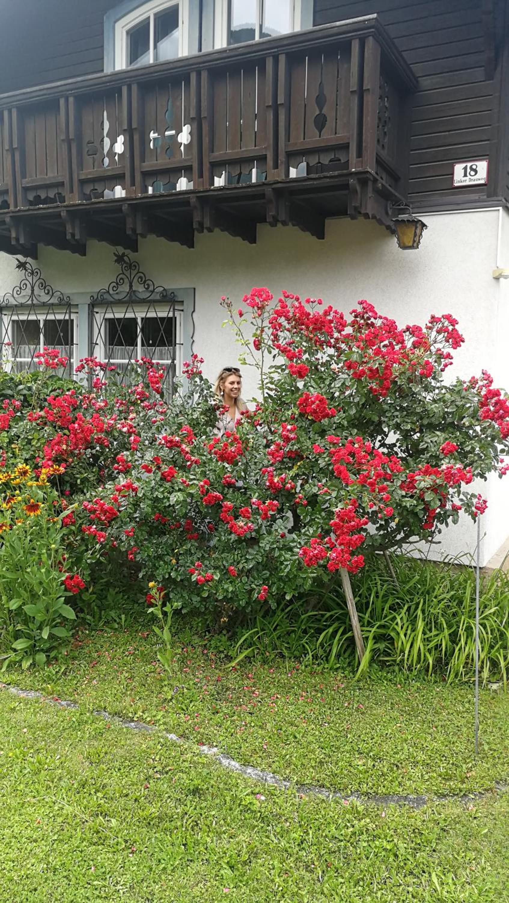 Rosis Cottage