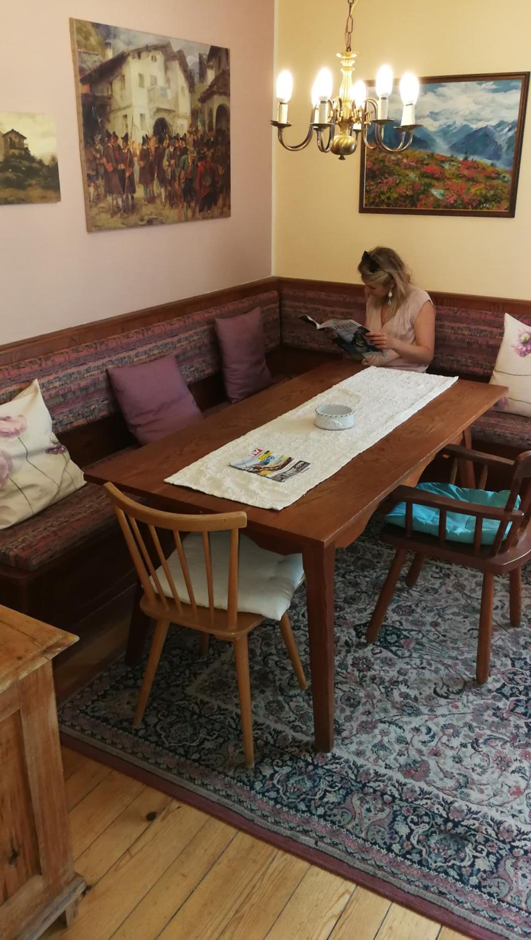 Rosis Cottage