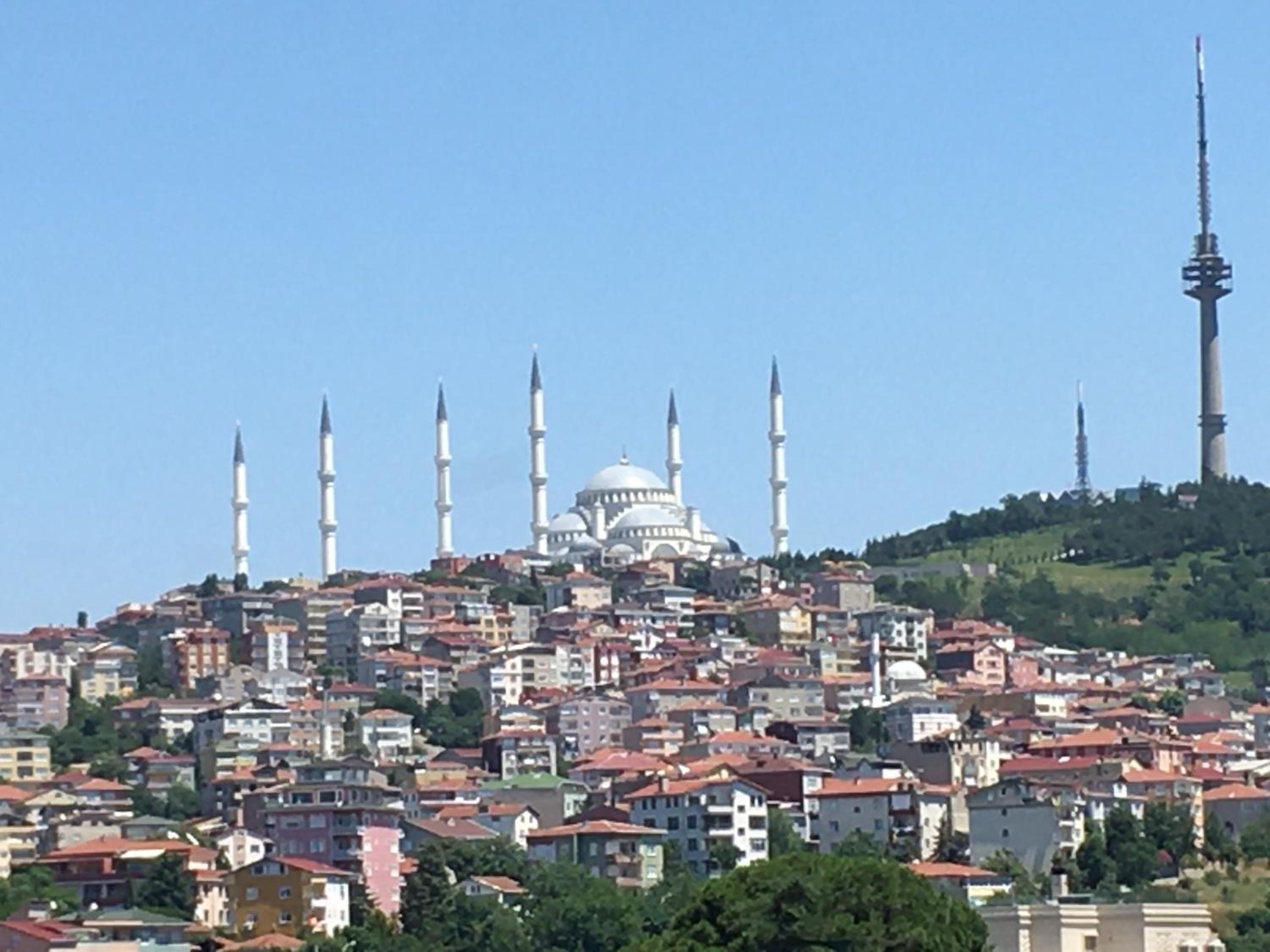 Petrol-İş İstanbul Misafirhanesi