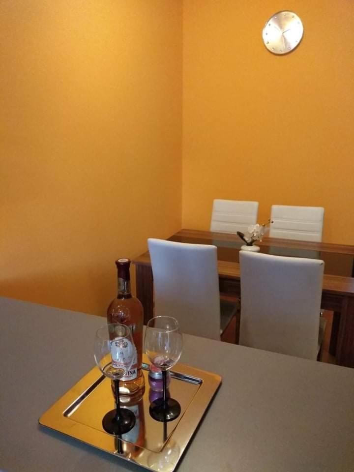 Apartman NAOMI E12 view 2