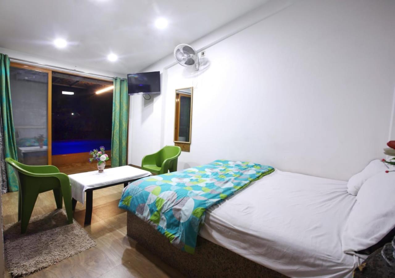 3BHK Mountain View Villa for Groups view 3