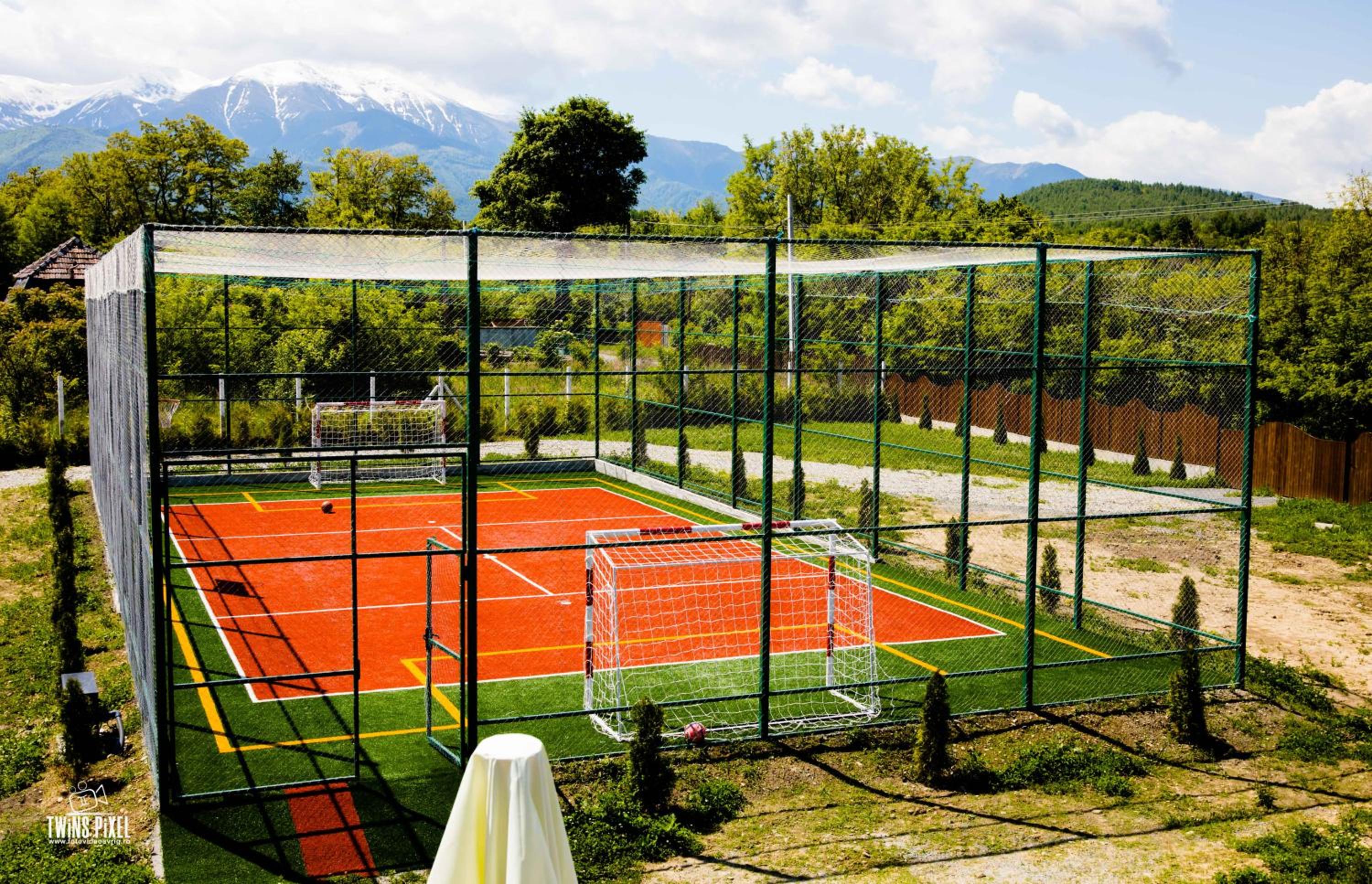 Popasul Montan - Piscina, Tenis & Vedere Munte