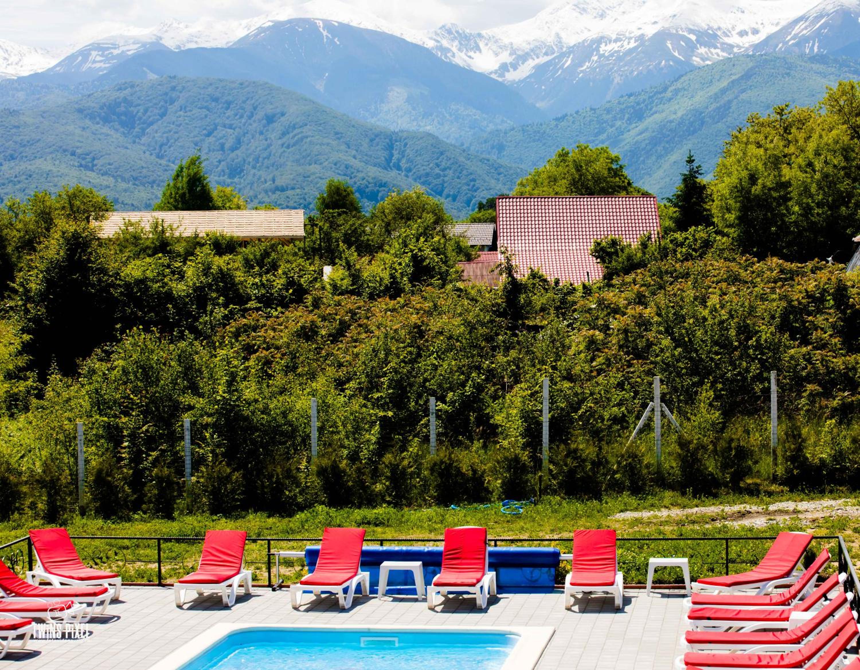Popasul Montan - Piscina, Tenis & Vedere Munte