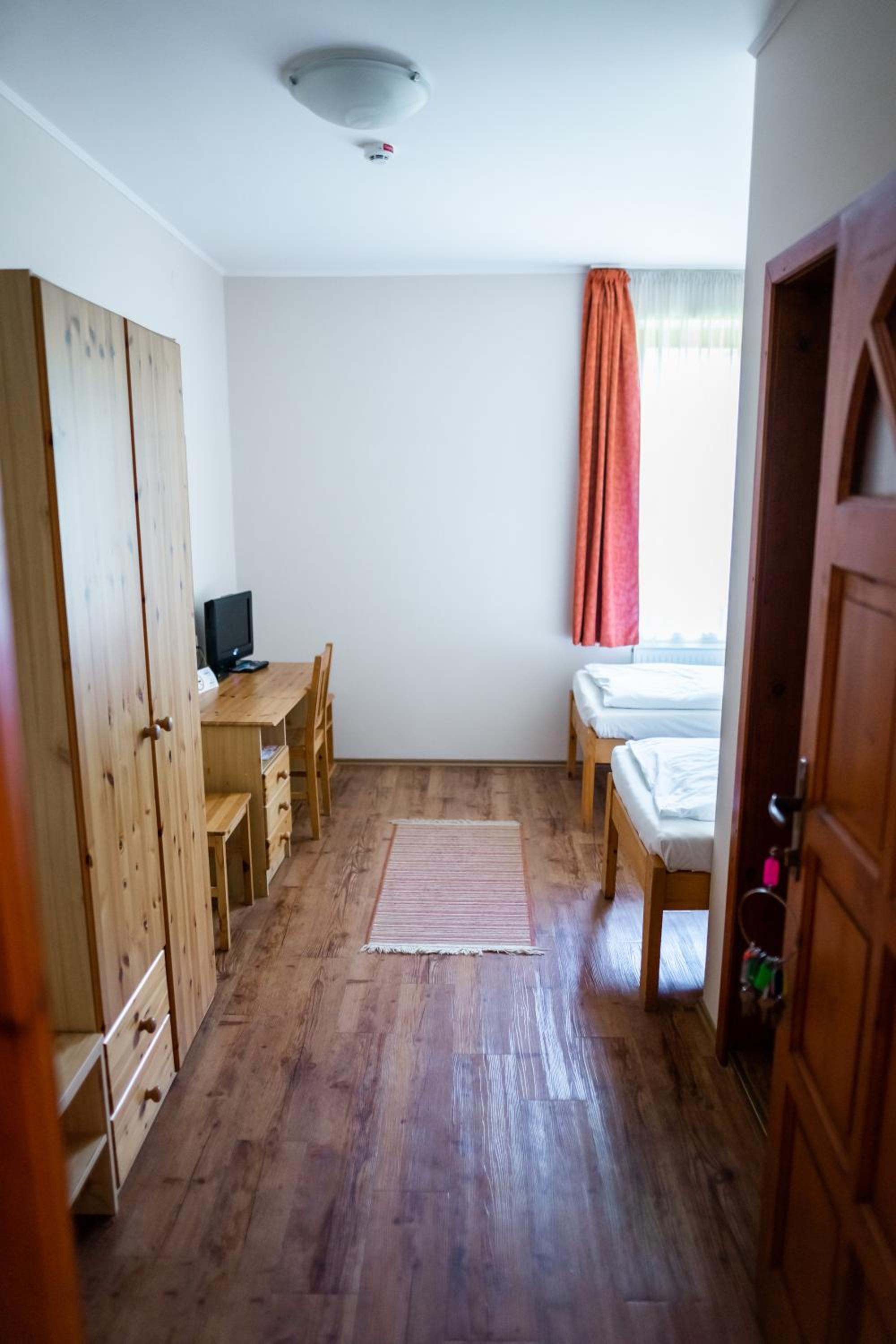 Photo 43
