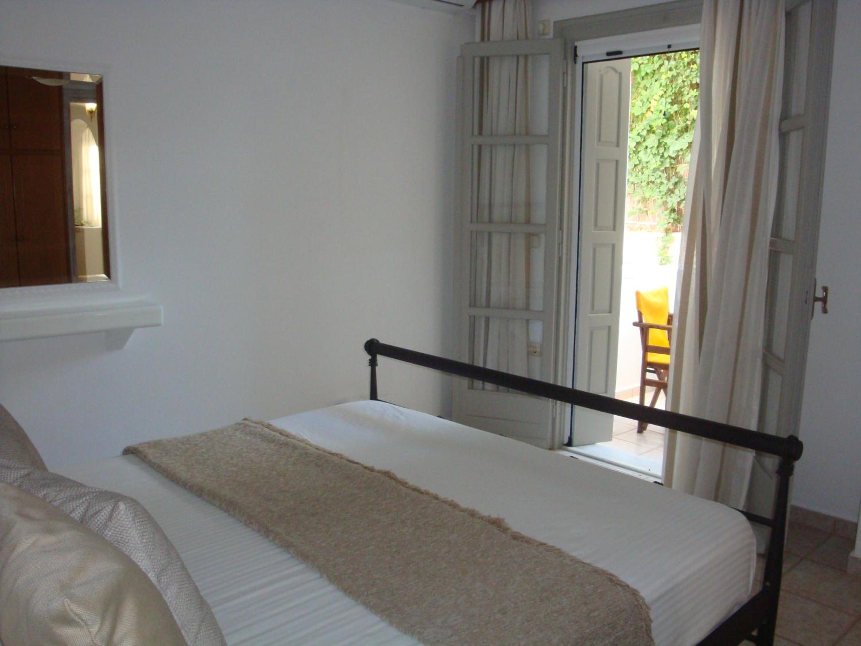 'Naxian family apartment' photo 2