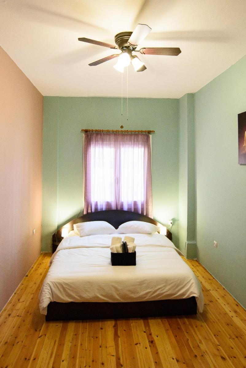 Salonika Downtown Spacious Apartment photo 4