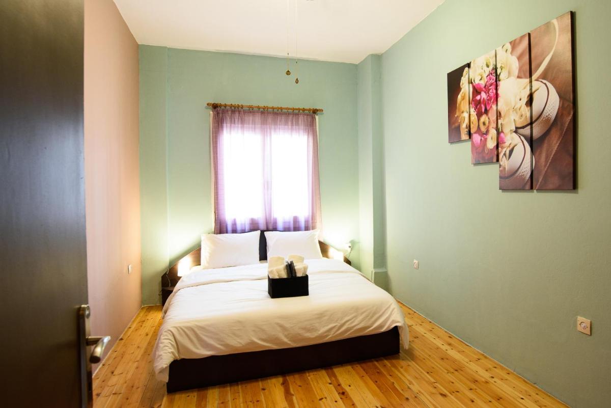 Salonika Downtown Spacious Apartment photo 3