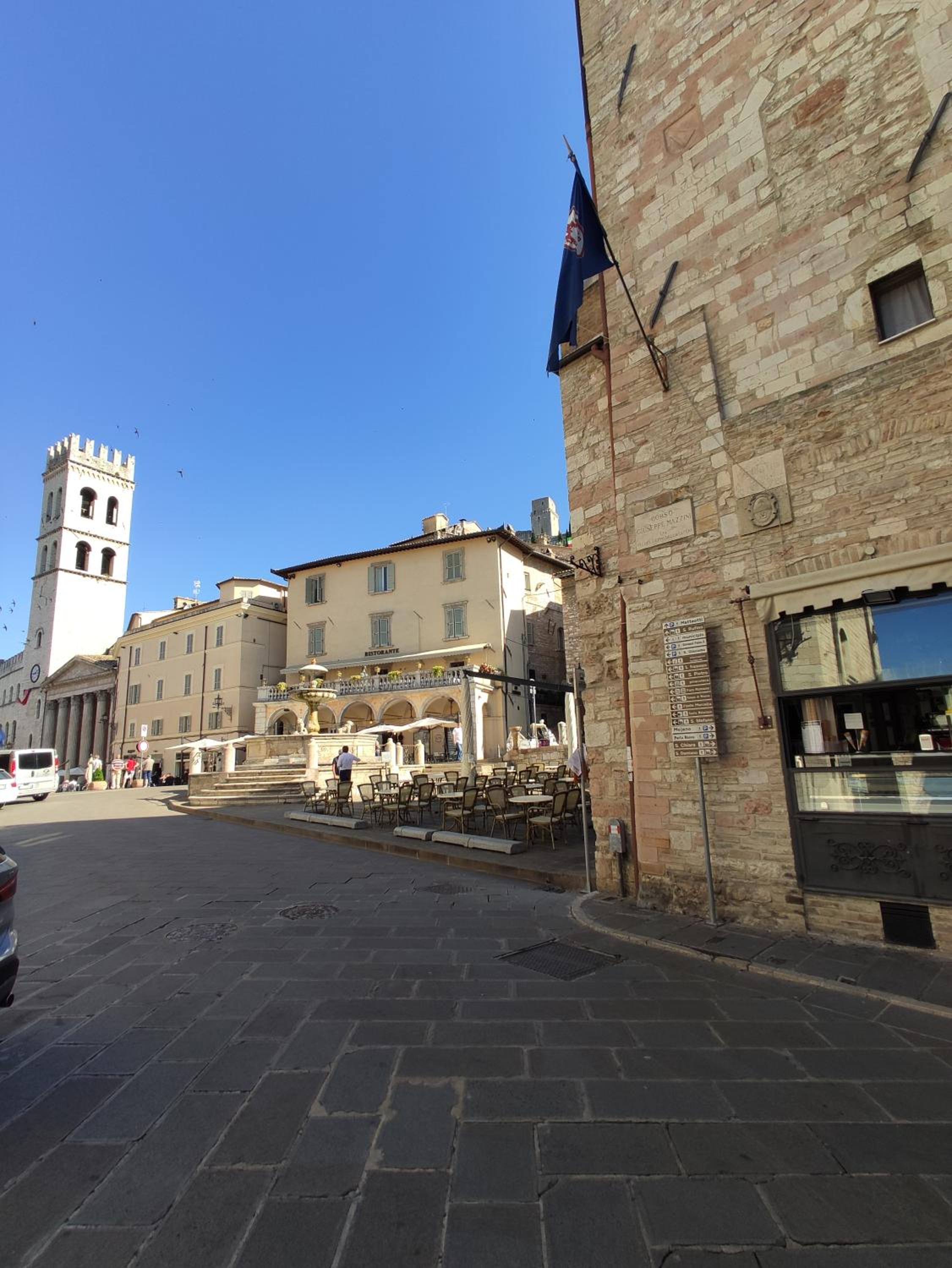 Mazzini 3 view 3