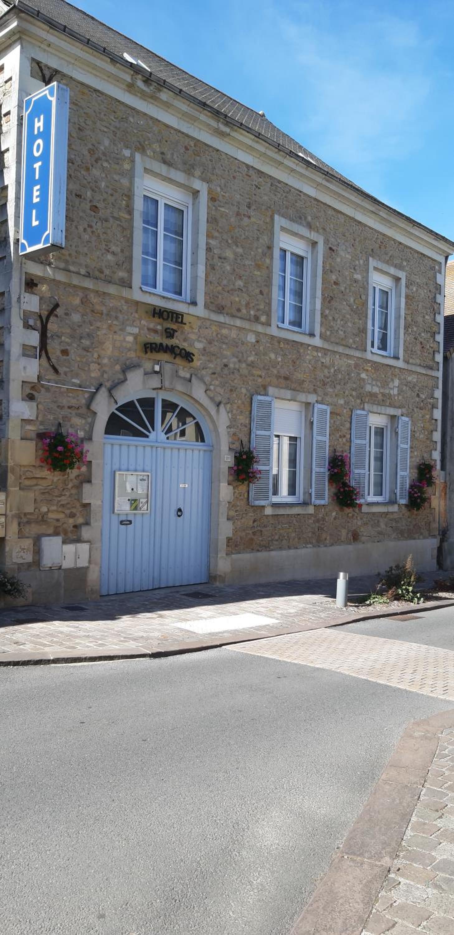 Hotel Saint François Précigné Soirée étape sur demande Proche Sablé-sur-Sarthe view 4