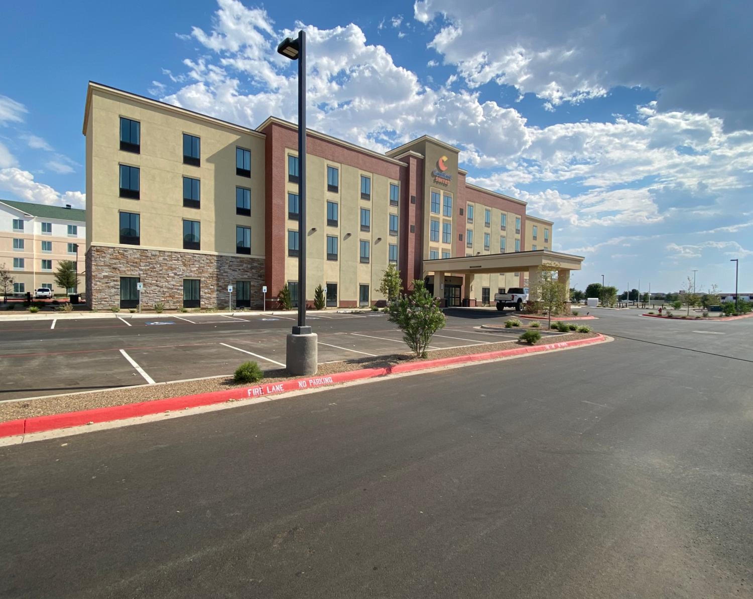 Hotel Comfort Suites Midland West
