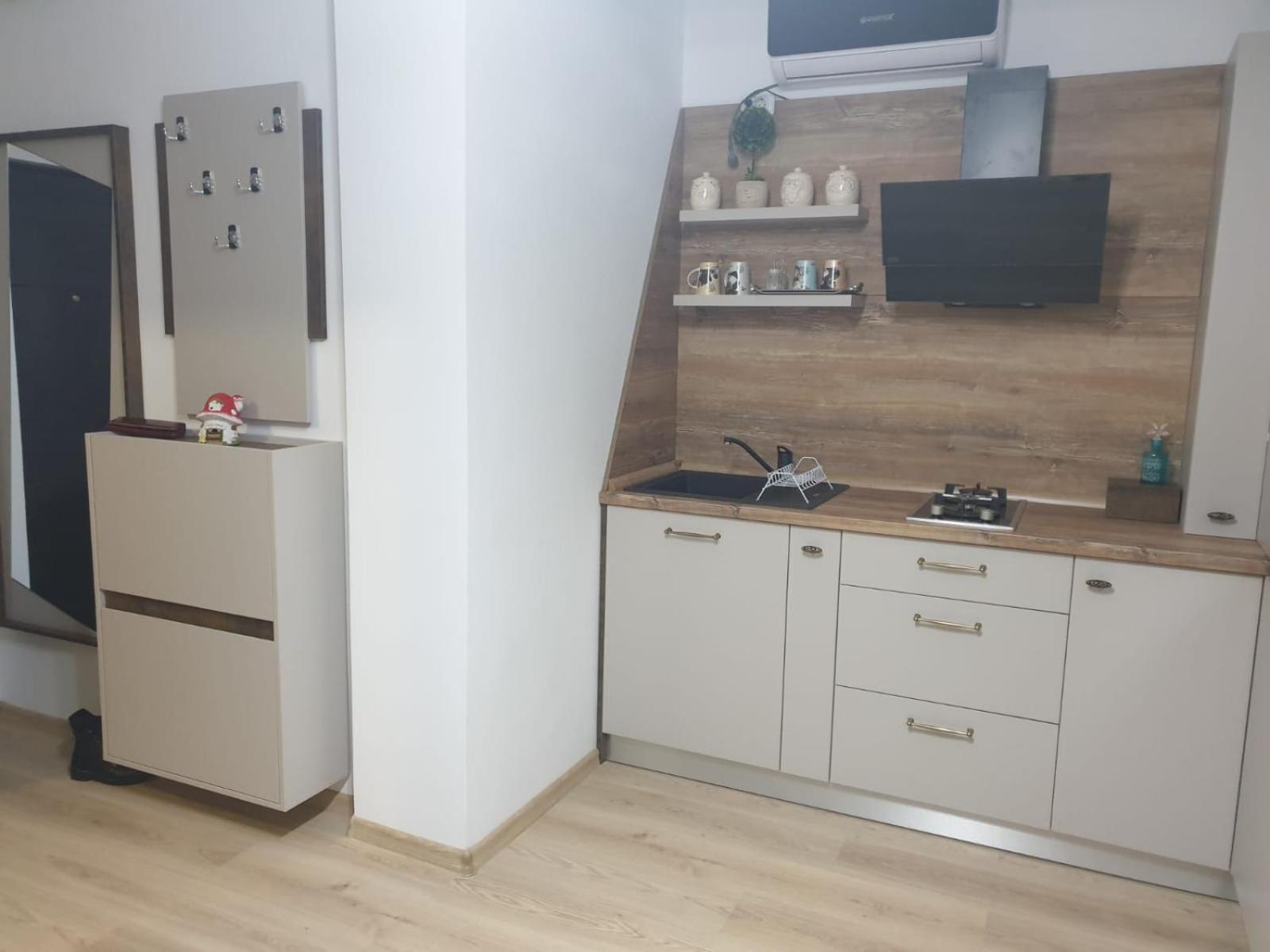 Body Residence view 2