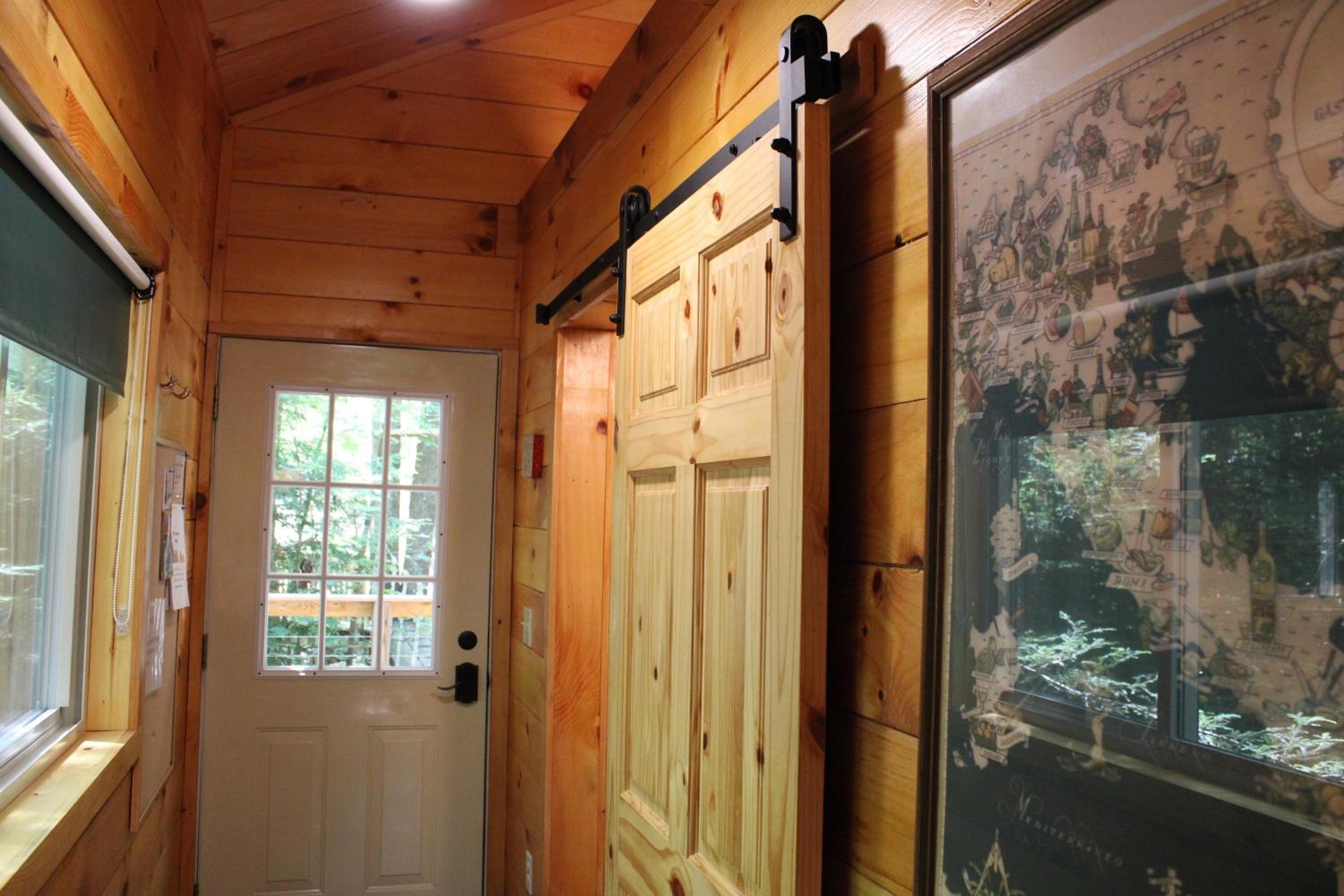 Country Road Cabins