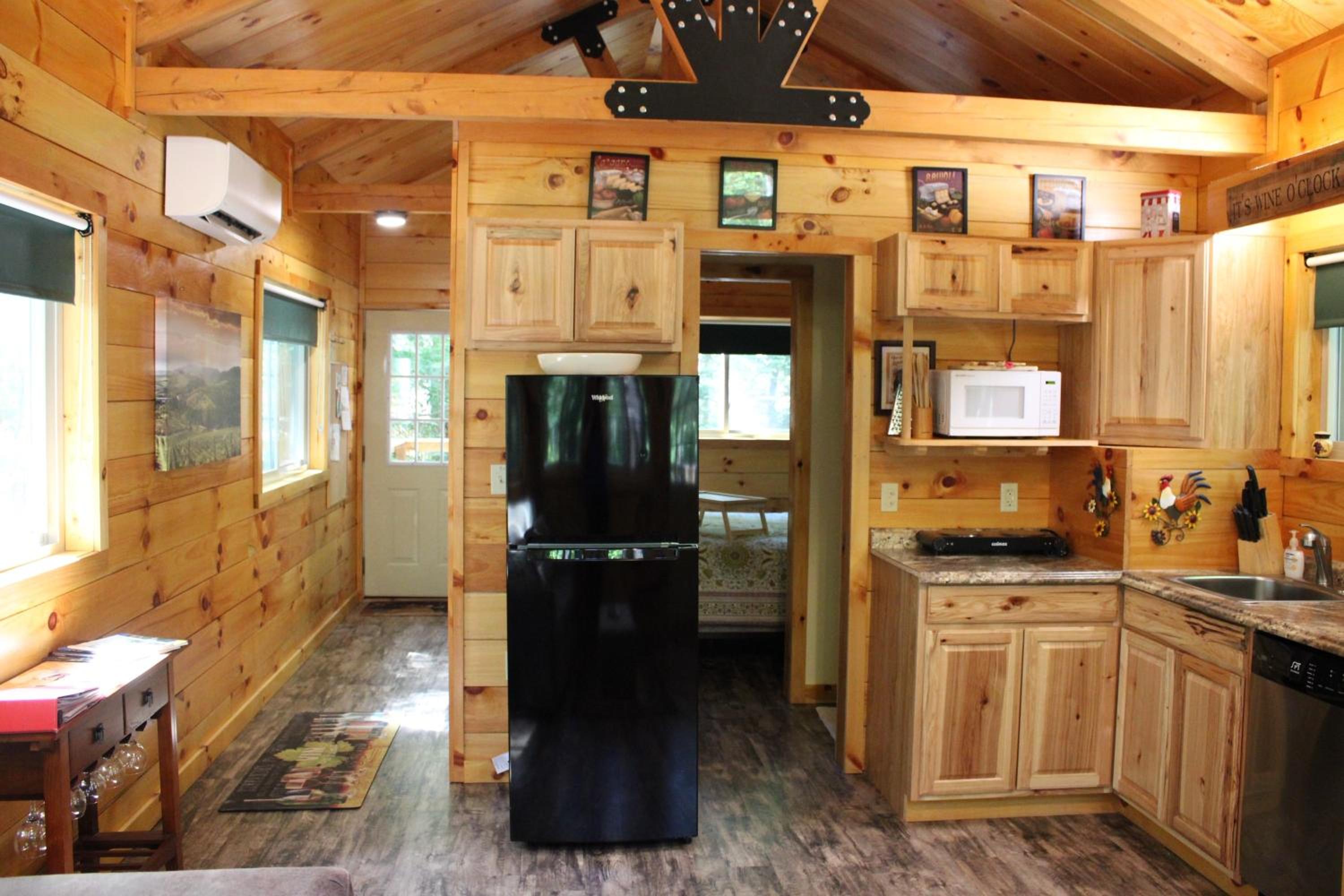 Country Road Cabins