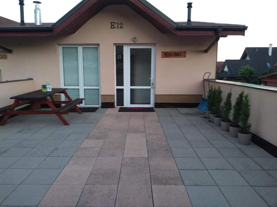 Apartman NAOMI E12 view 3