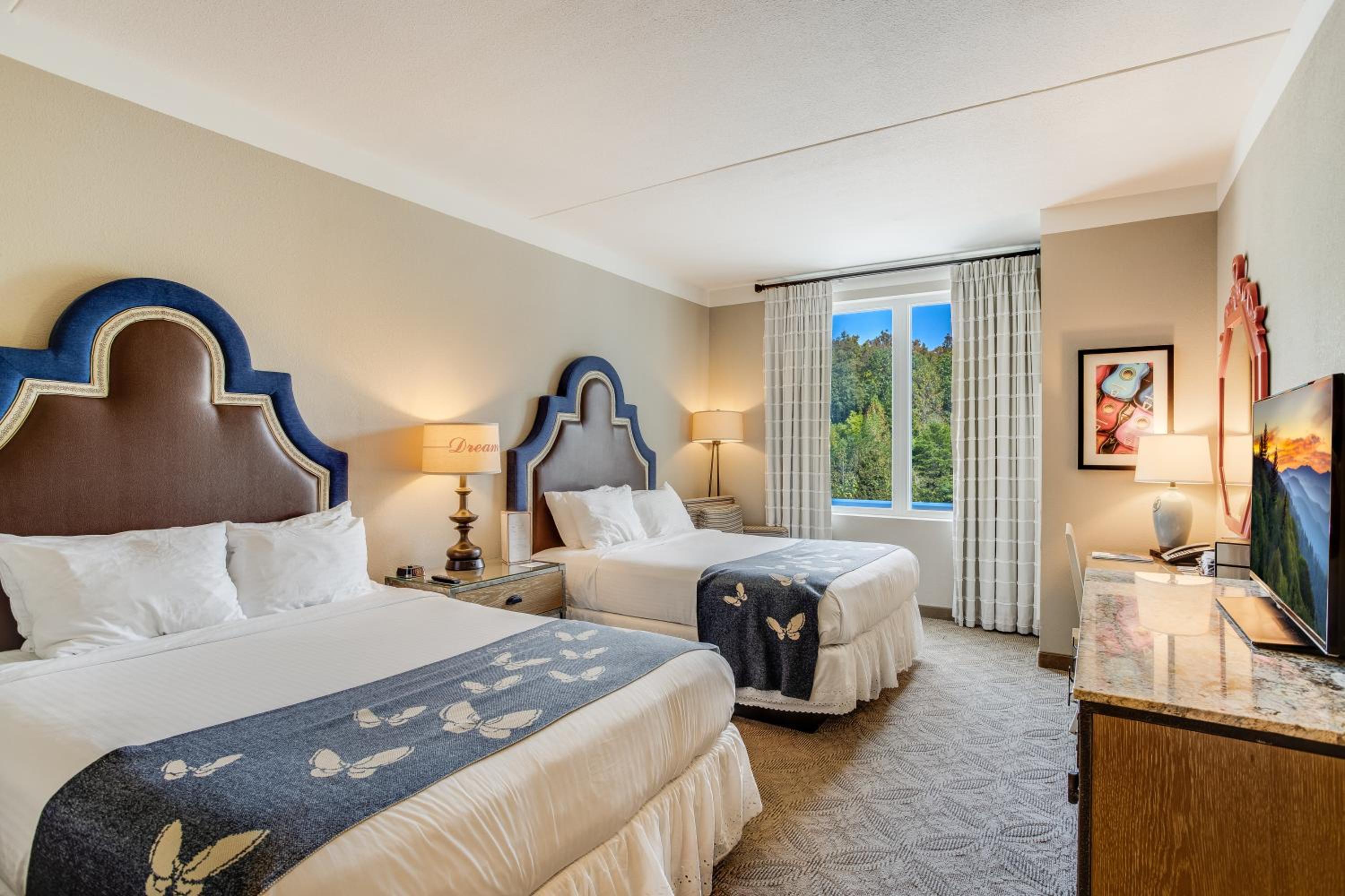 Dollywood's DreamMore Resort and Spa