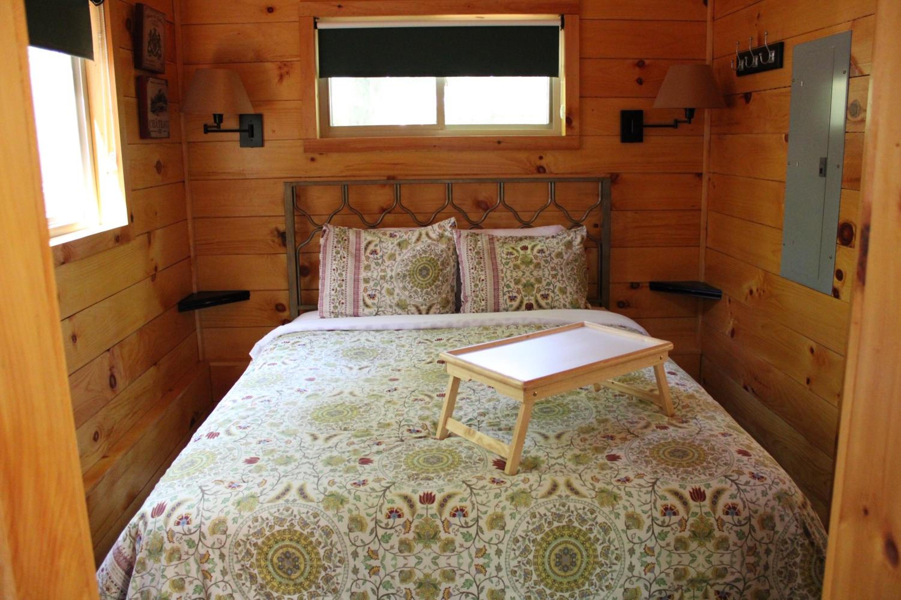 Country Road Cabins