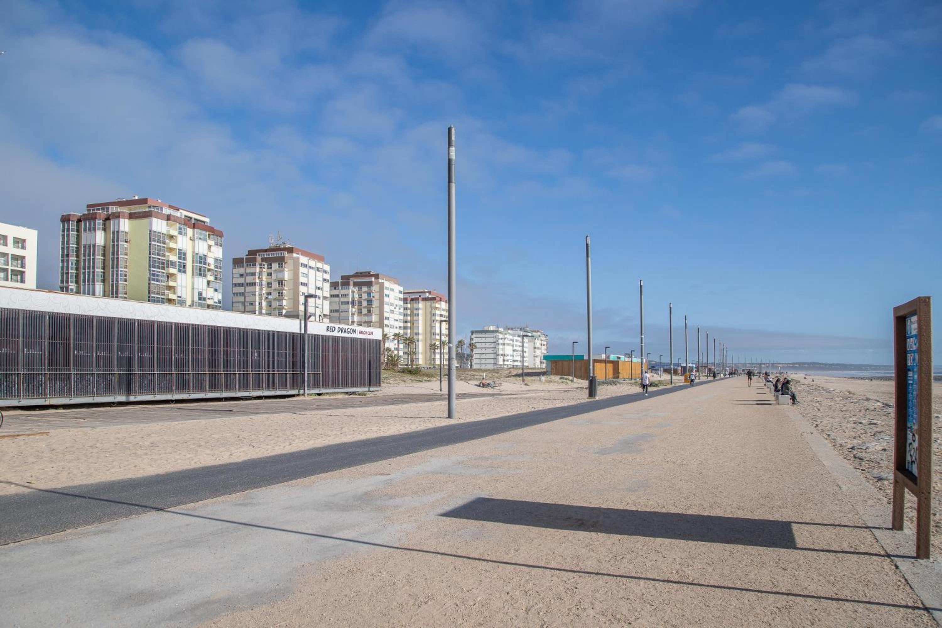 Daniela's Apartment · Brand New Apartment in Costa da Caparica Beach view 2