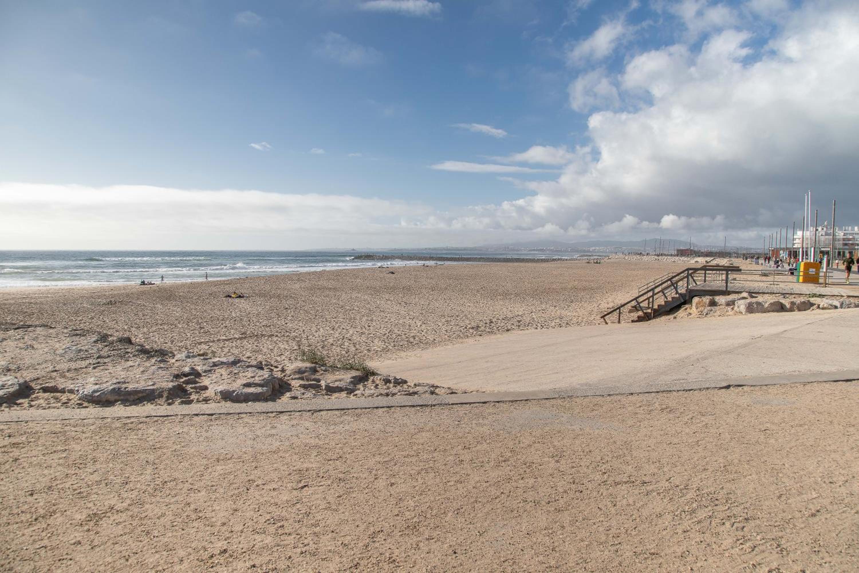Daniela's Apartment · Brand New Apartment in Costa da Caparica Beach view 3