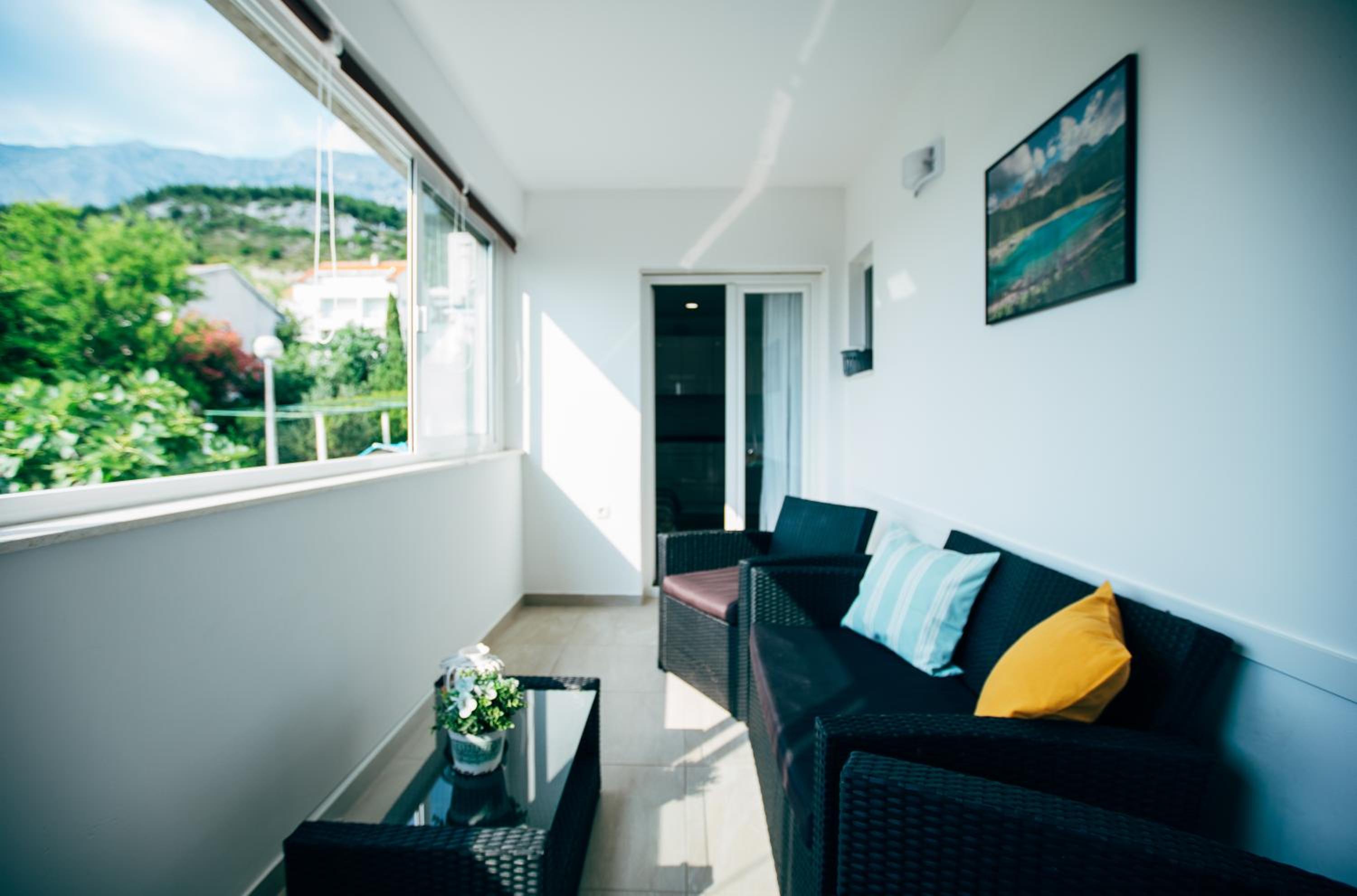 Apartment Zore view 3