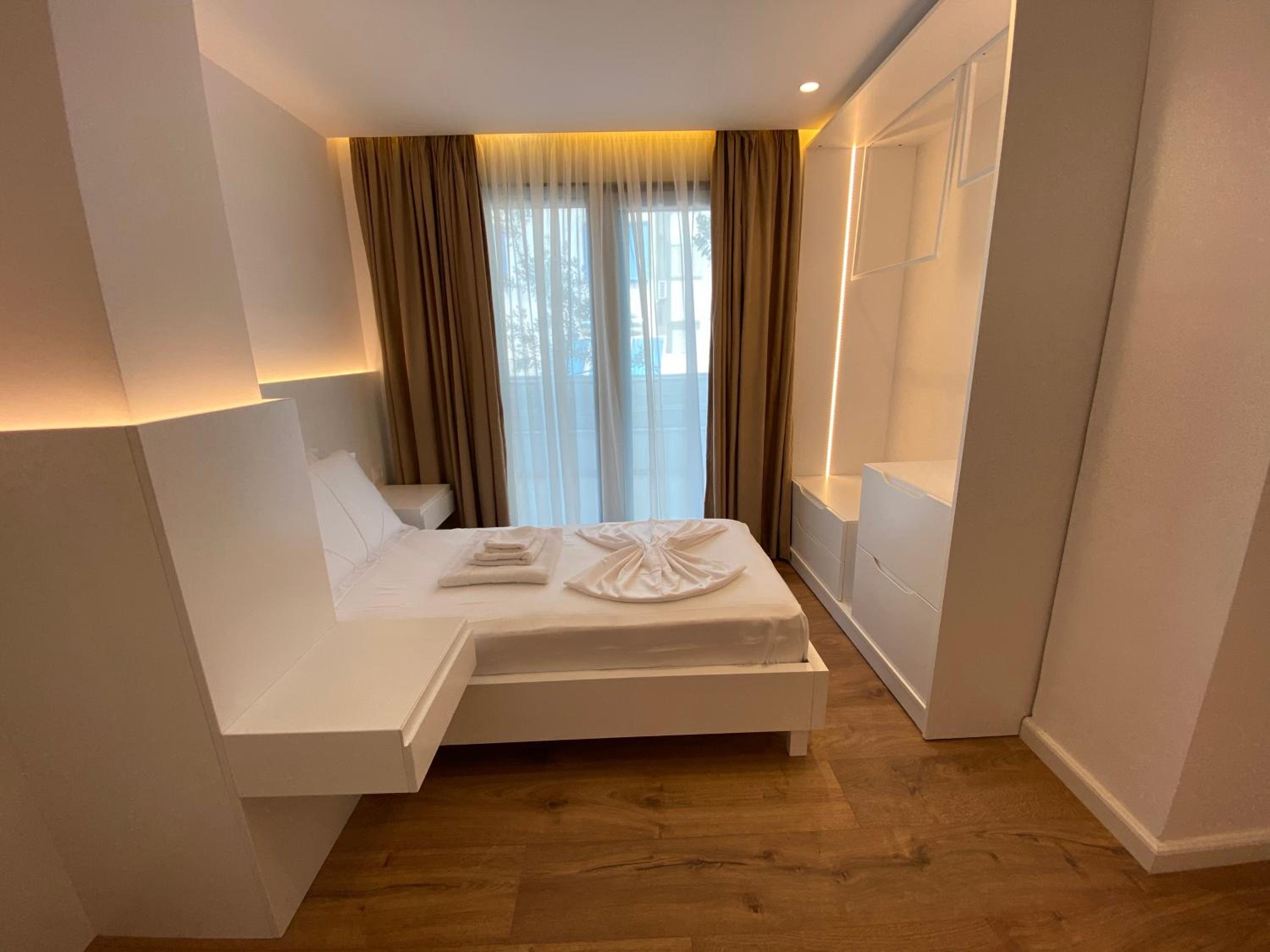 Belleview Apartment 2