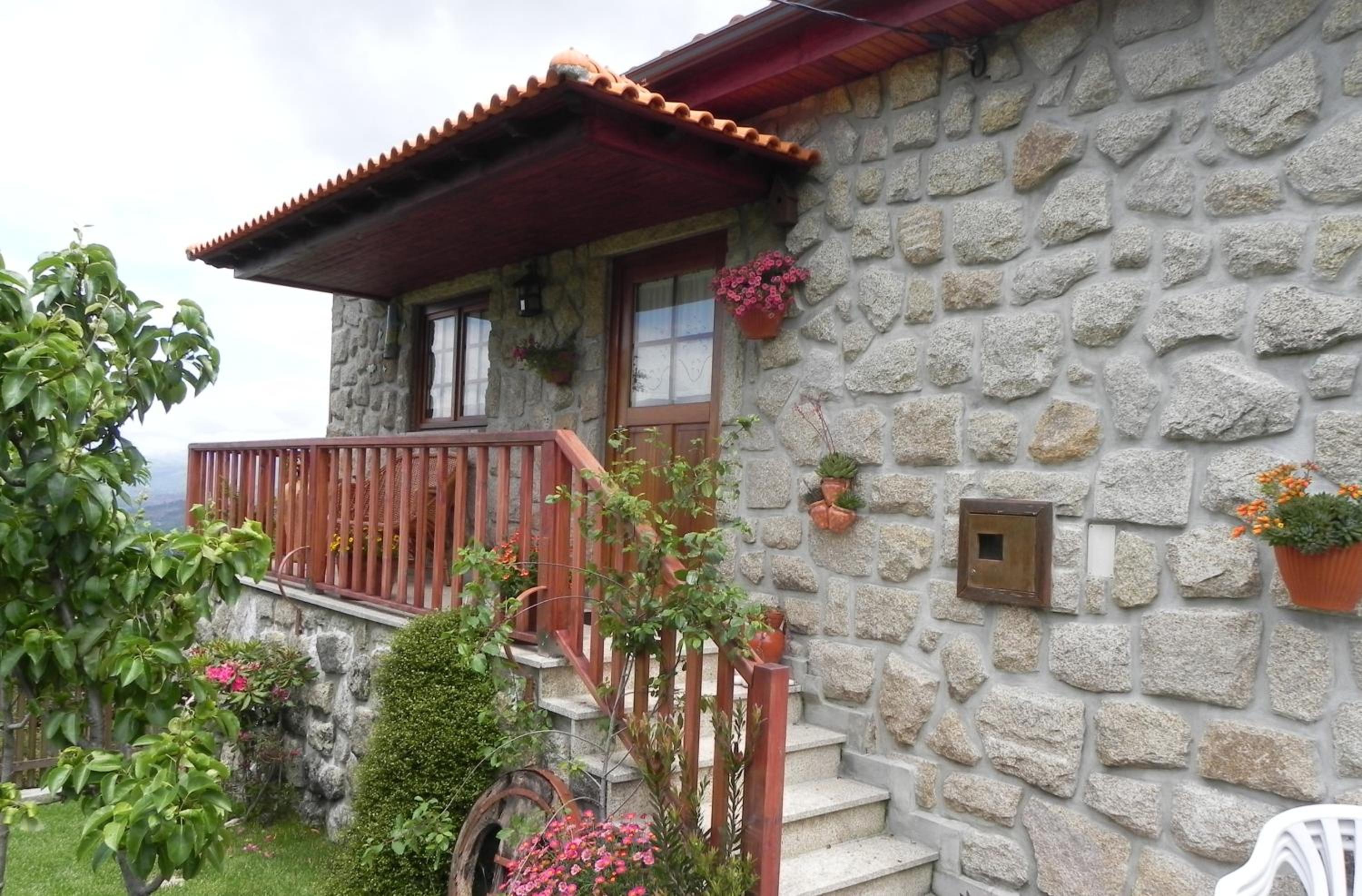 Casa de Mos view 4