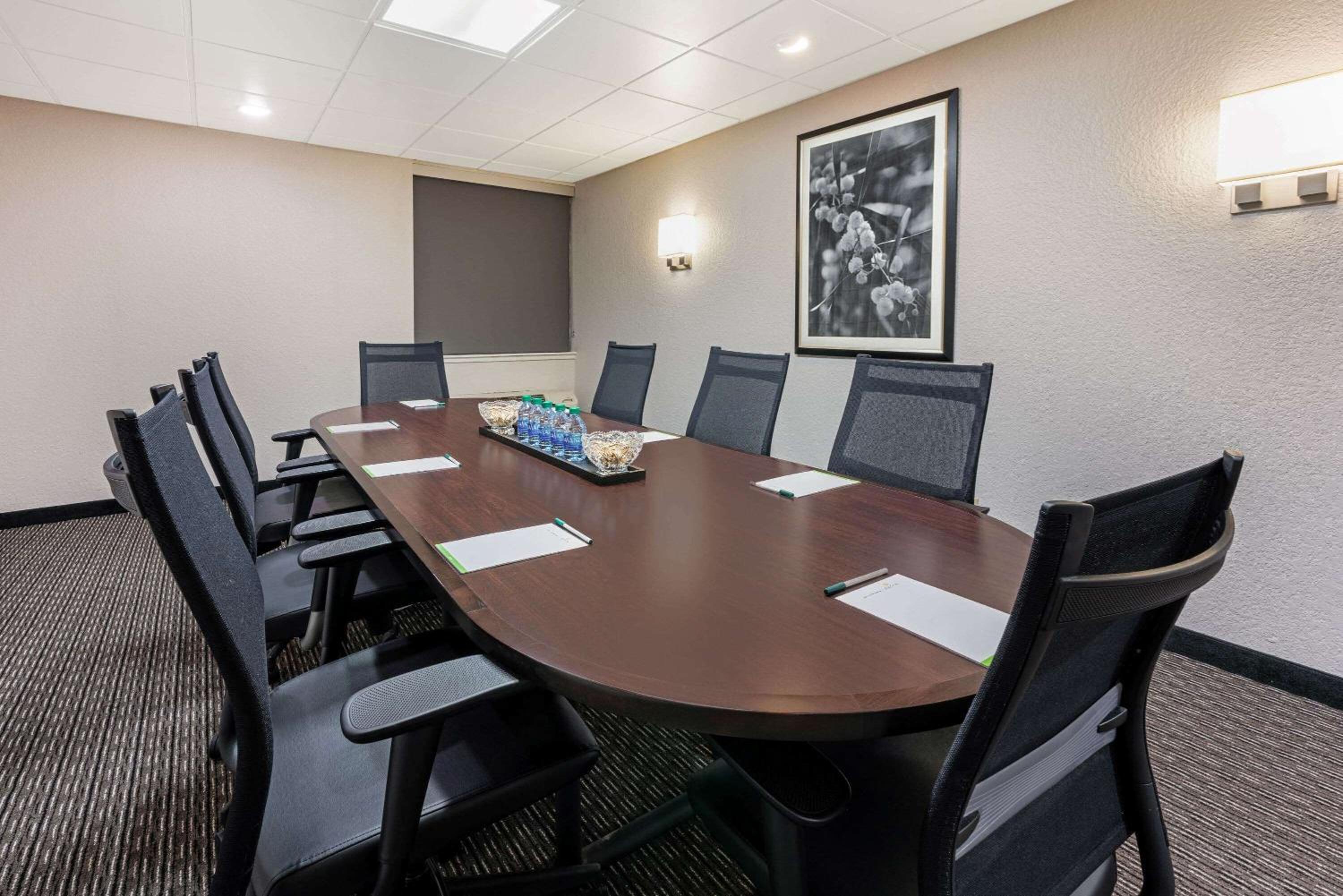 Seattle Vacations - La Quinta by Wyndham Tacoma - Seattle - Property Image 2