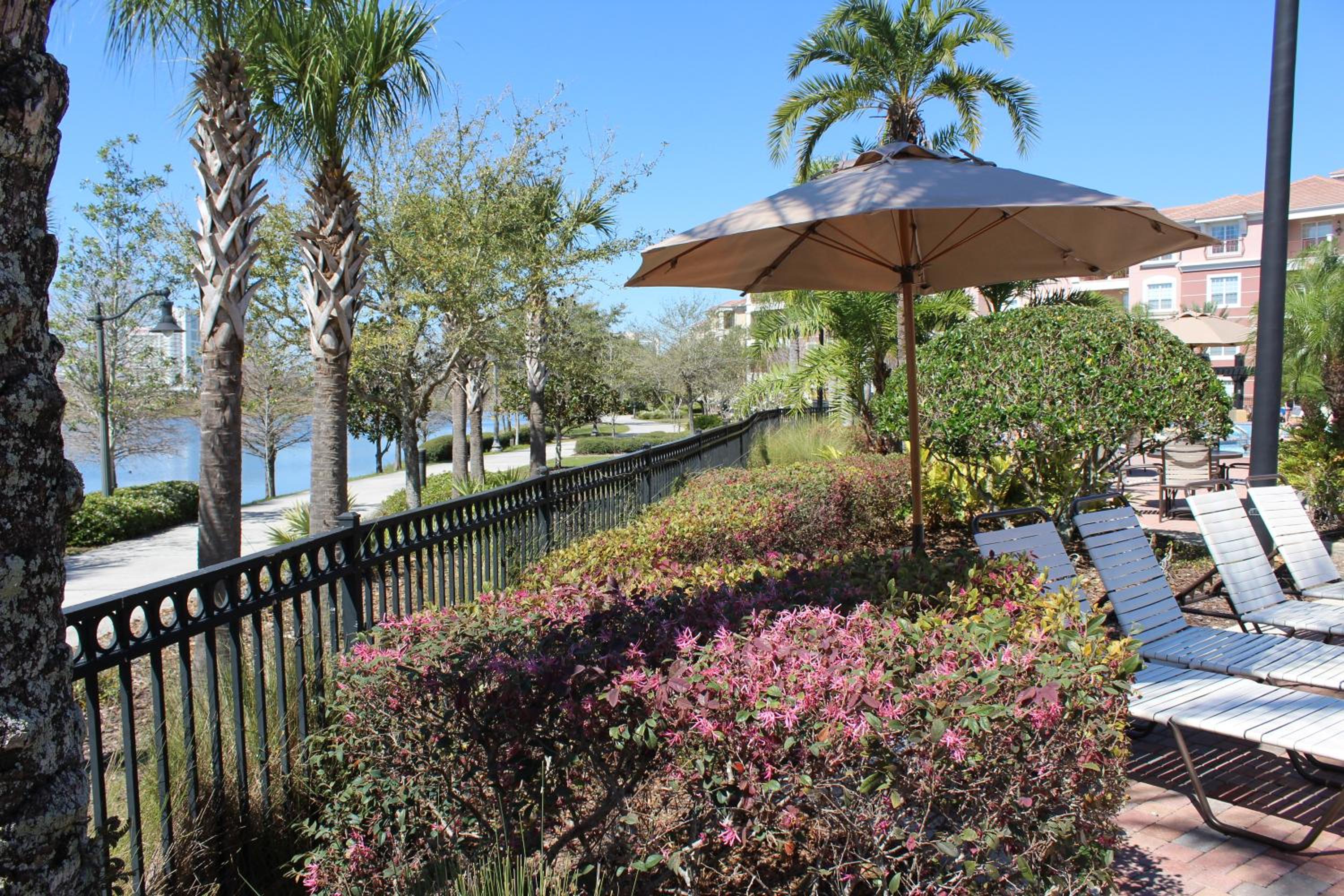 210 Disney Universal Convention Center