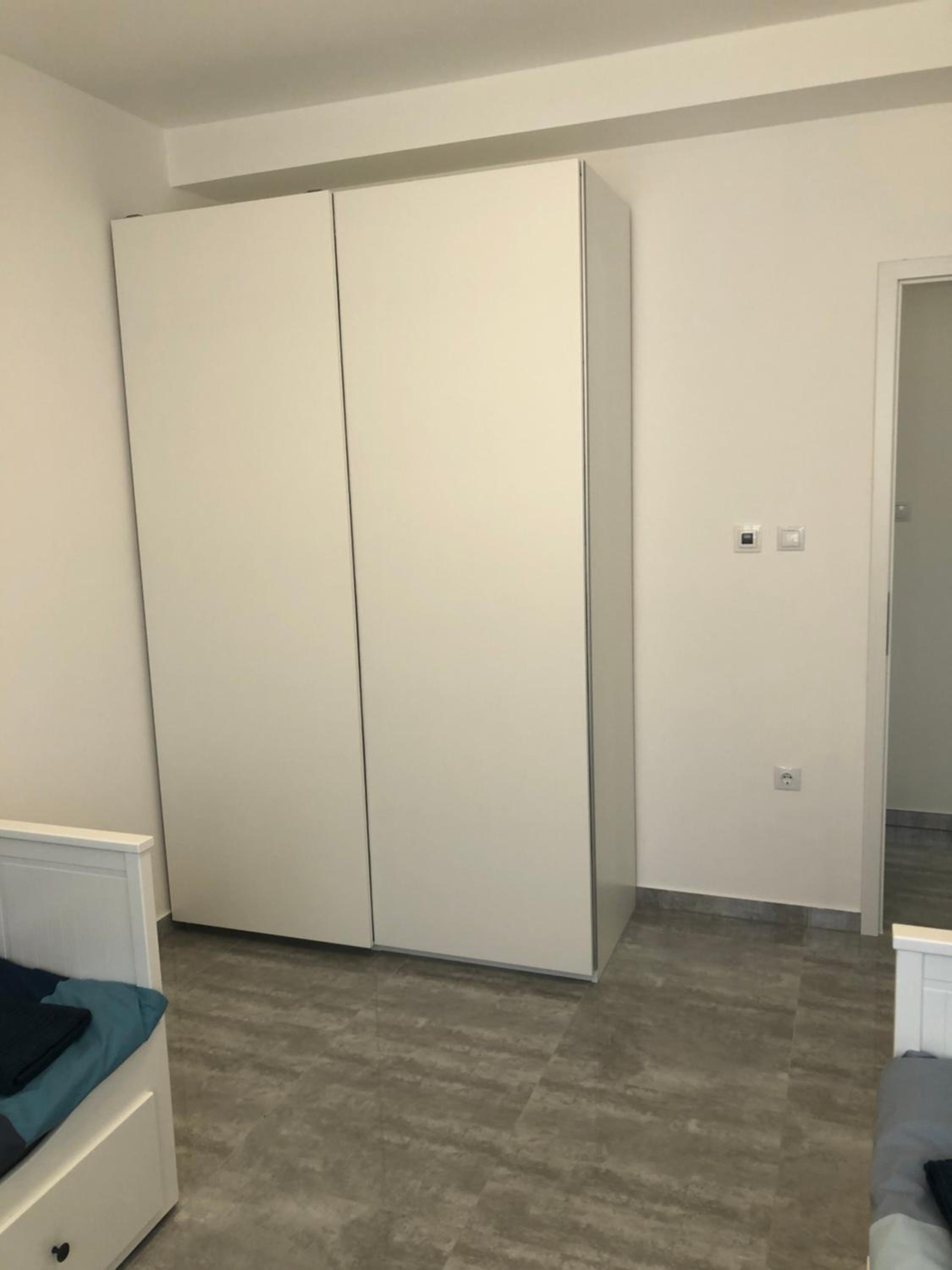 Front Apartment view 5