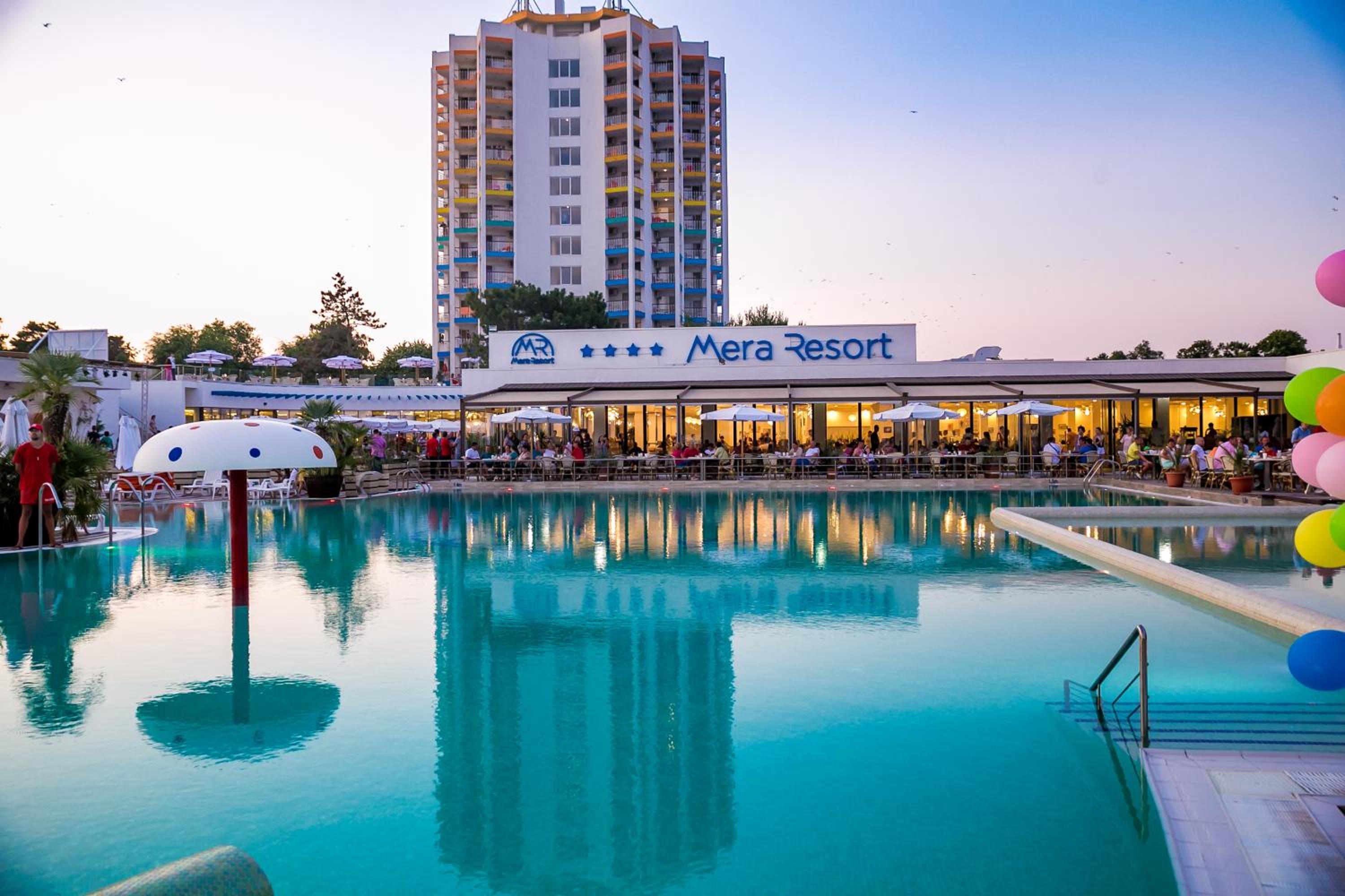 Mera Resort