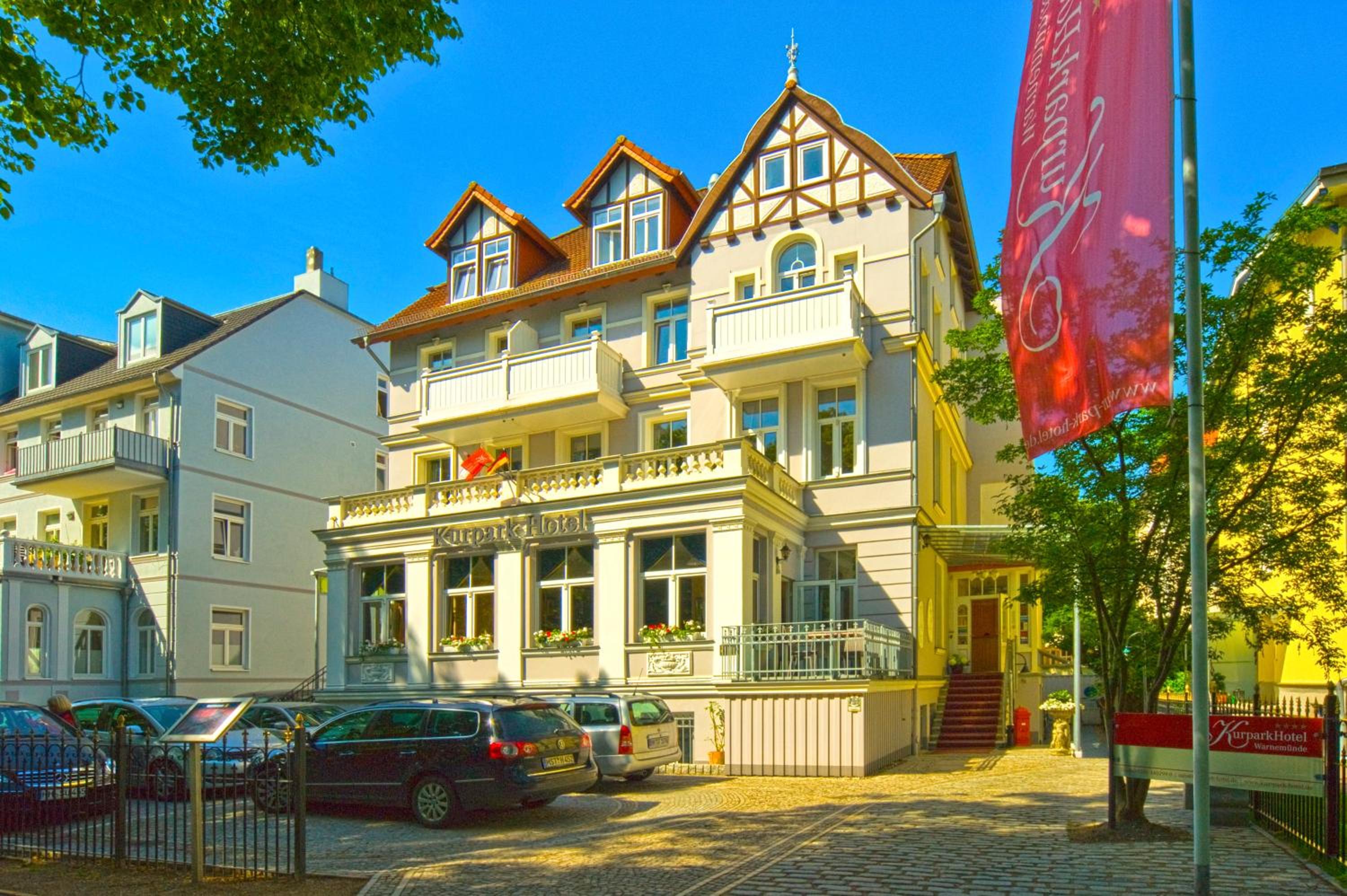 Hotel KurparkHotel Warnemünde - Image 1