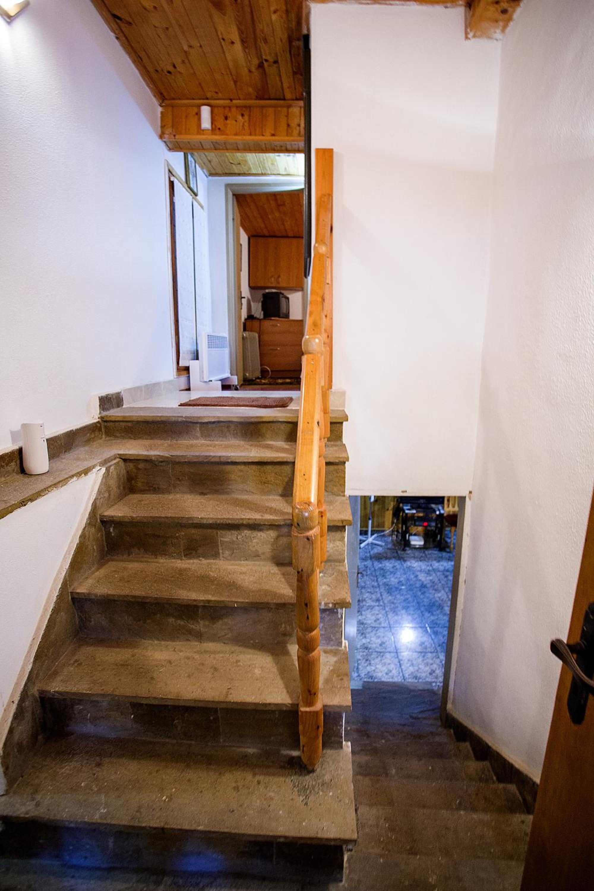 Photo 24