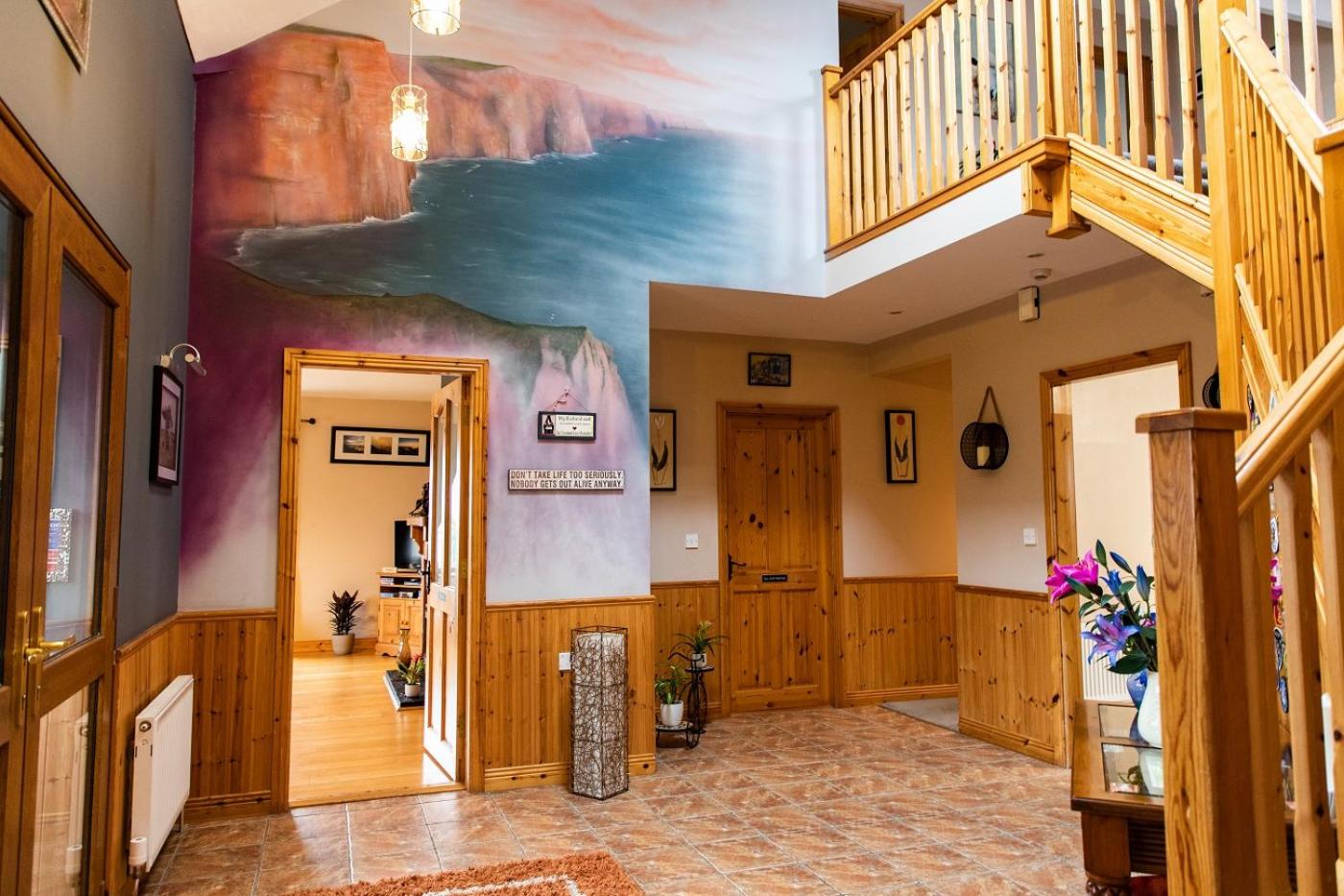 Hotel Twin Peaks B&B - Image 1