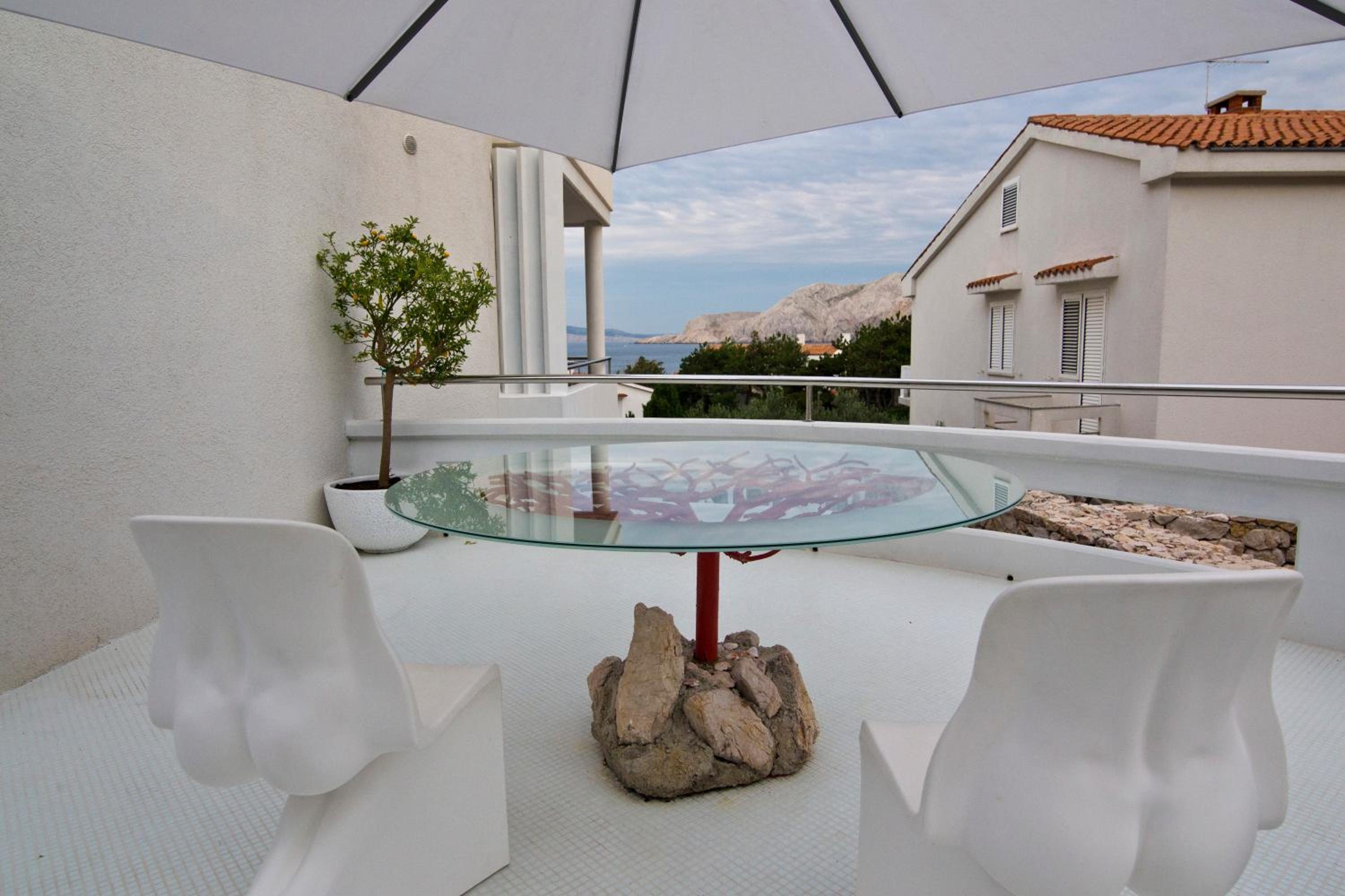 Villa Perla Baska view 4