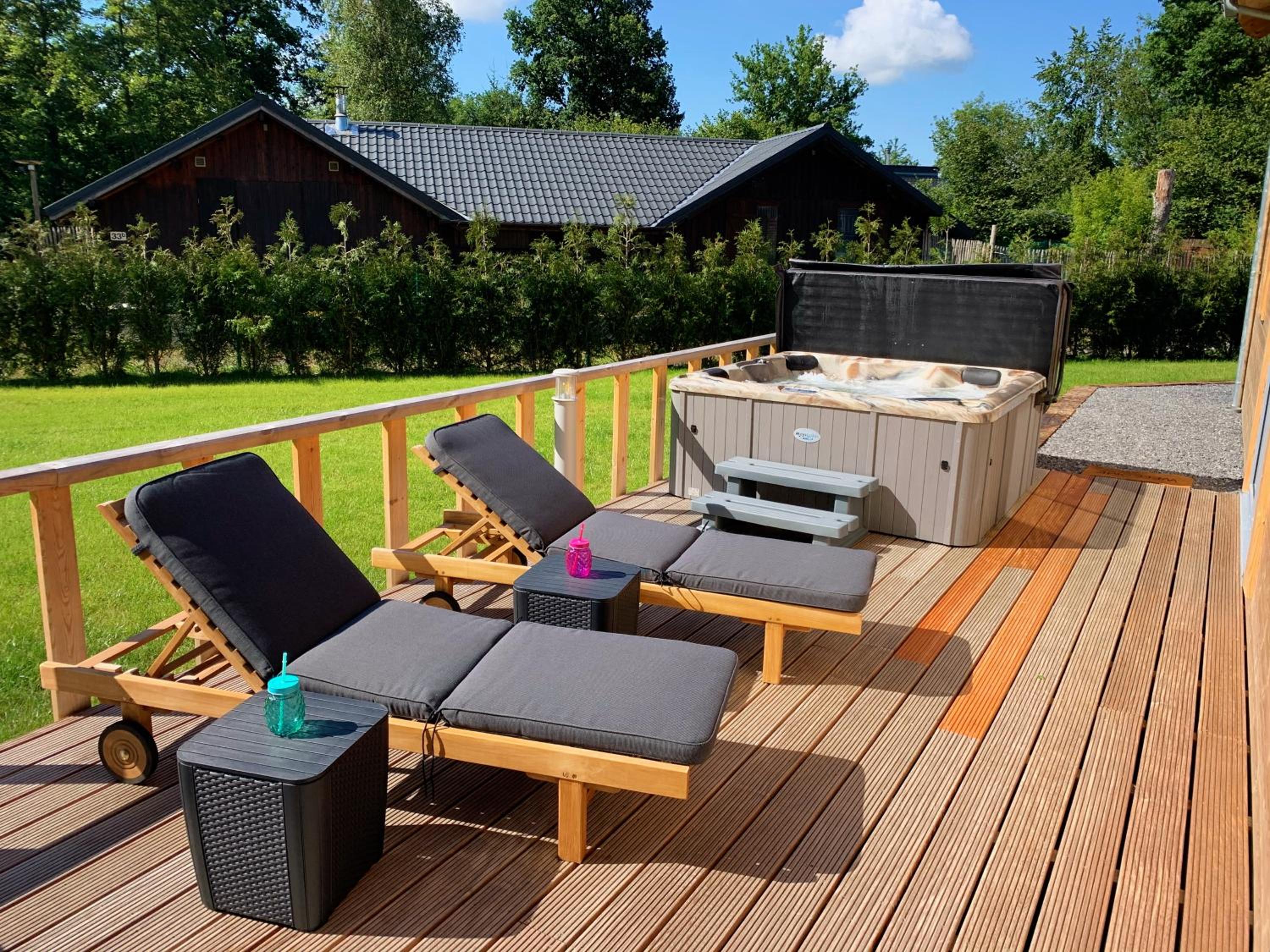 Chalet Colorado - jacuzzi, playstation view 2