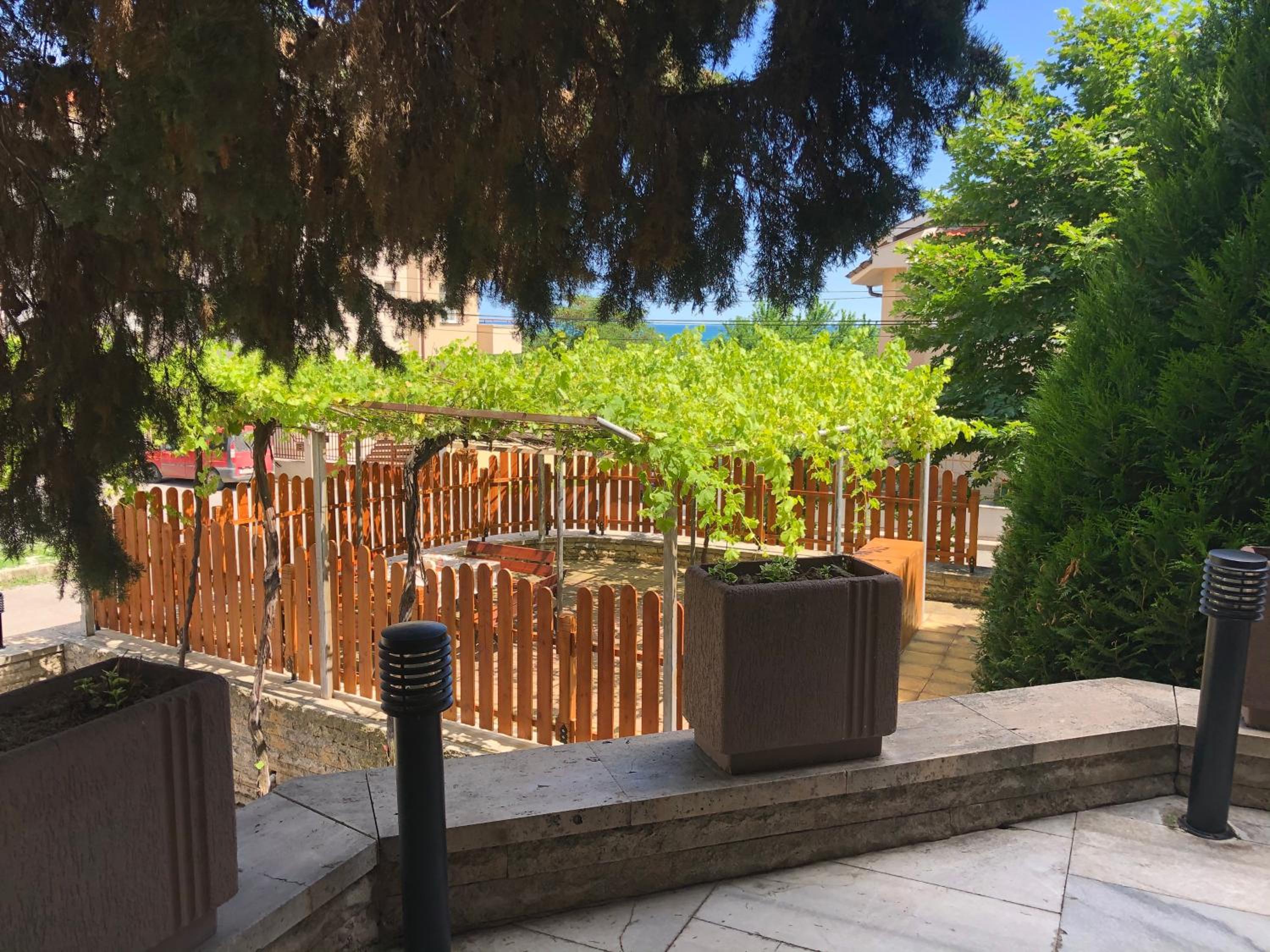 Relax Guest House