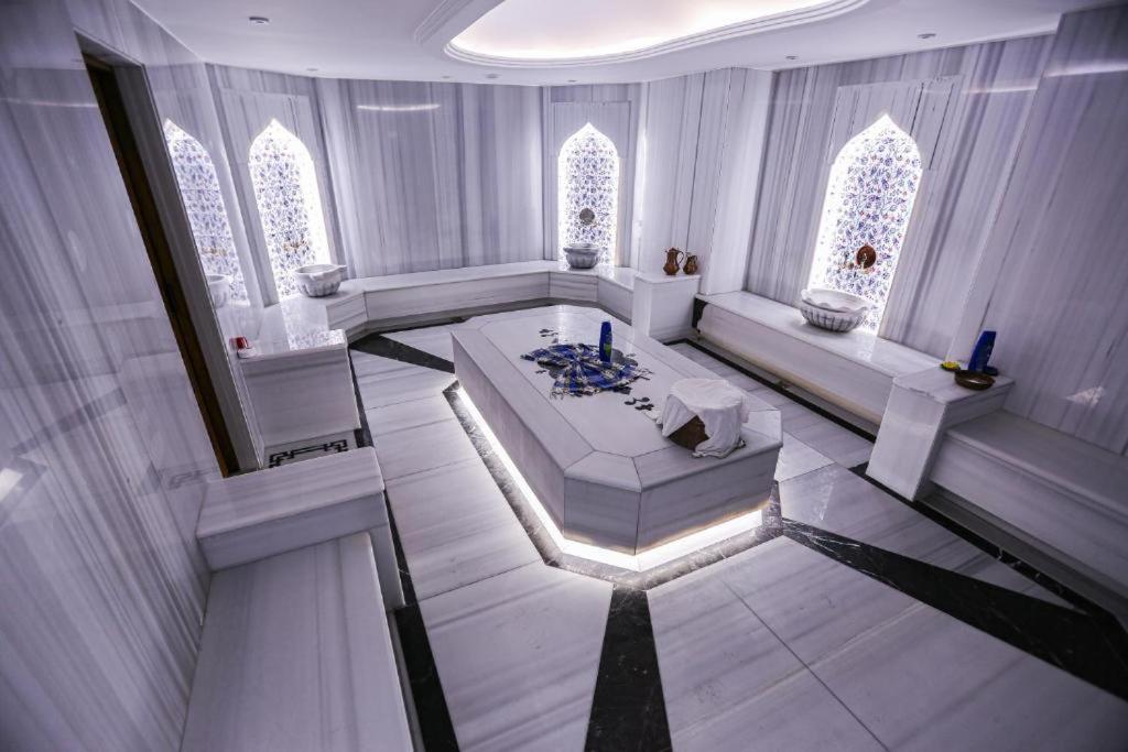 Royal Galata Otel - Image 43