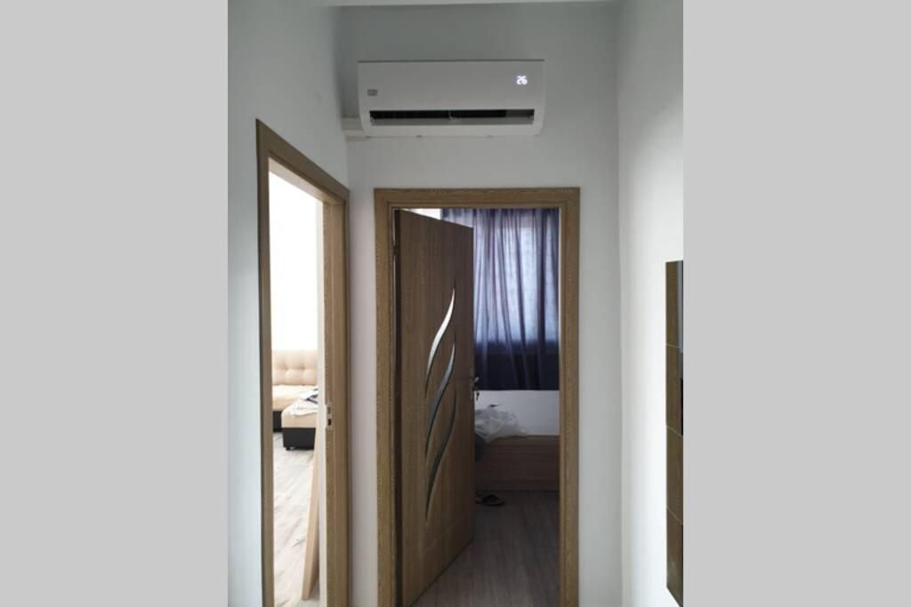 Moni apartment