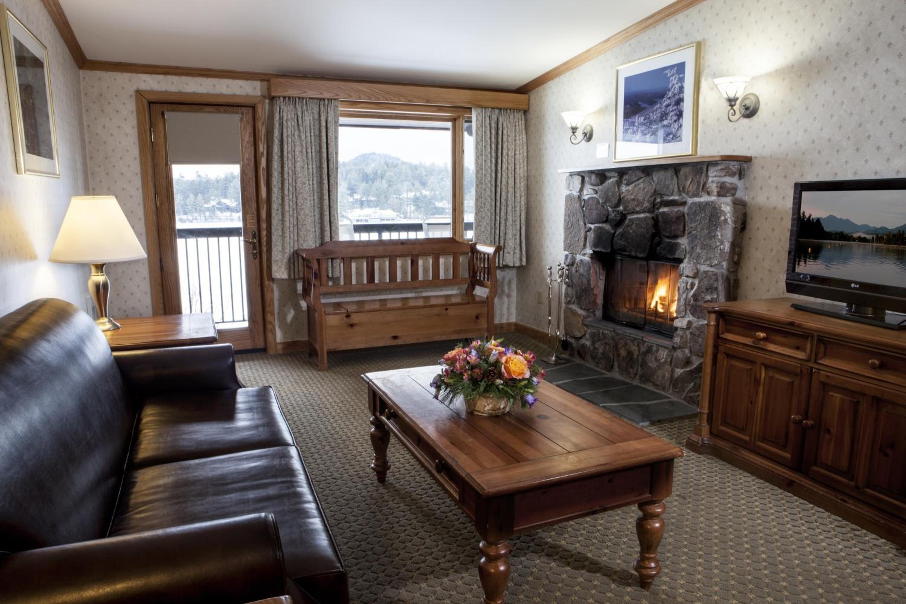 Golden Arrow Lakeside Resort
