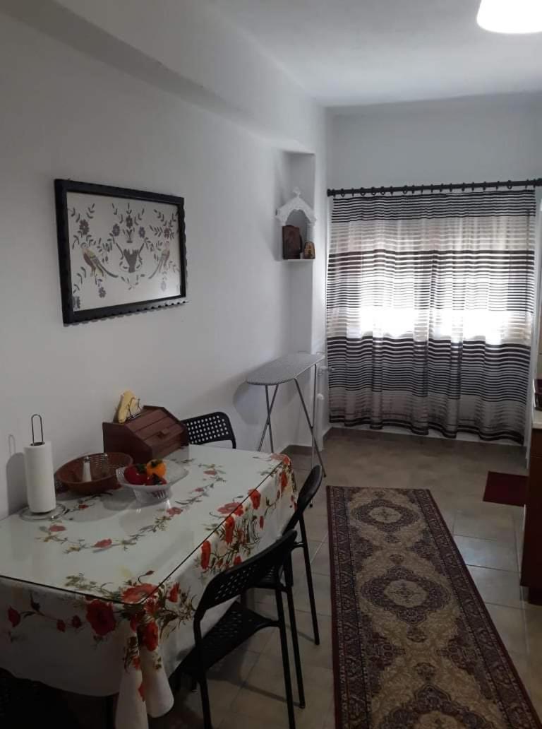 Dimitris house