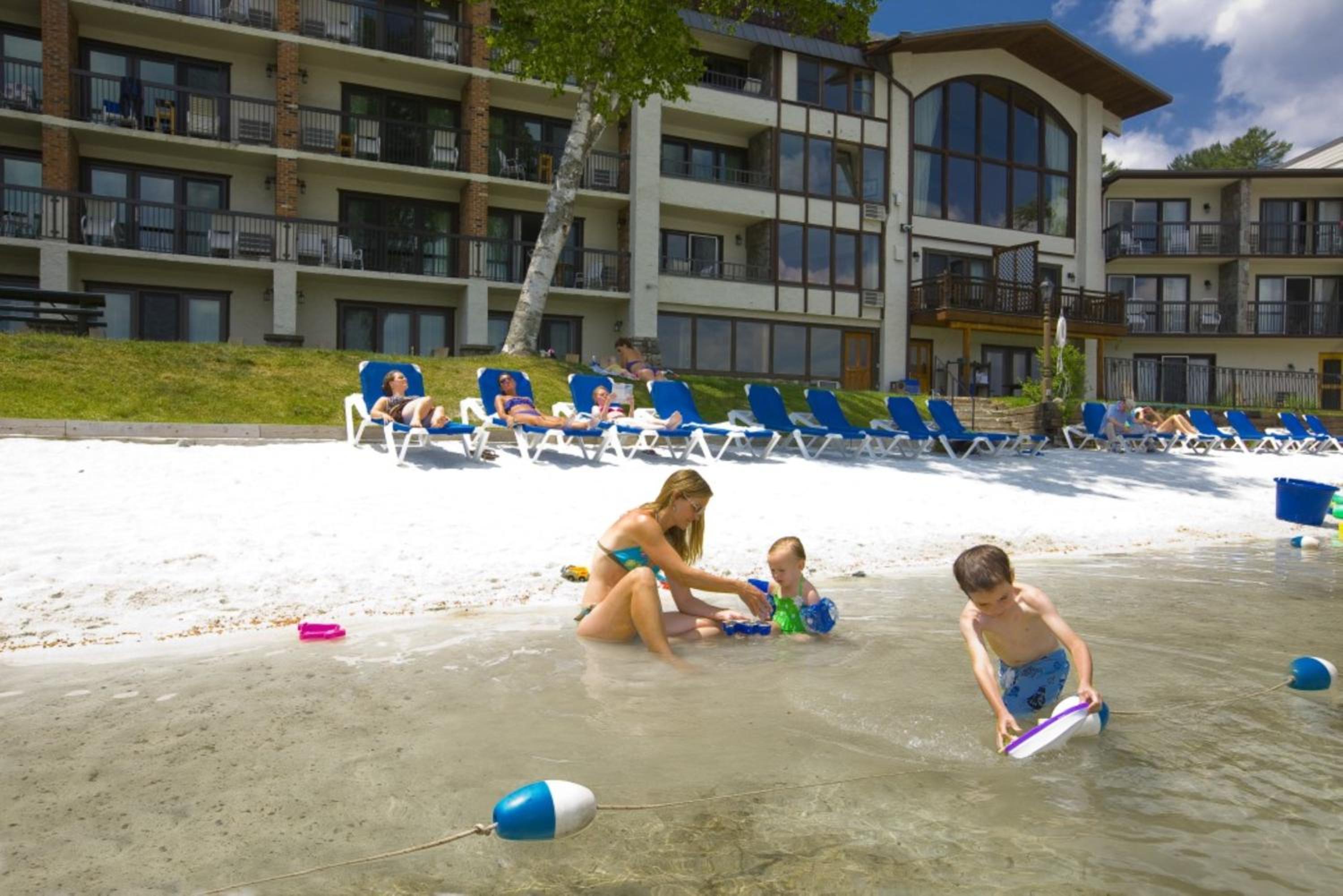 Golden Arrow Lakeside Resort