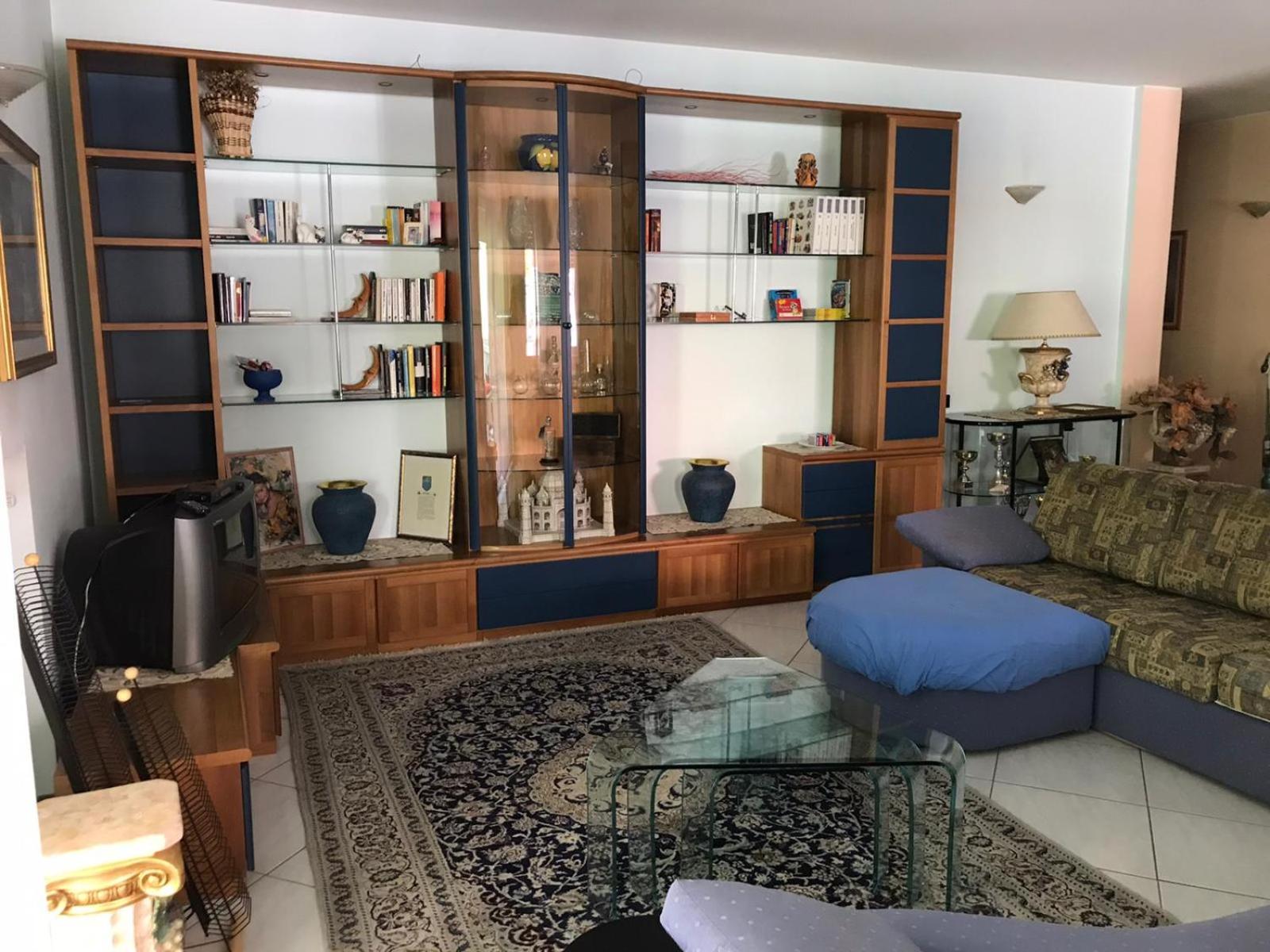 Wonderful Como Apartment view 5