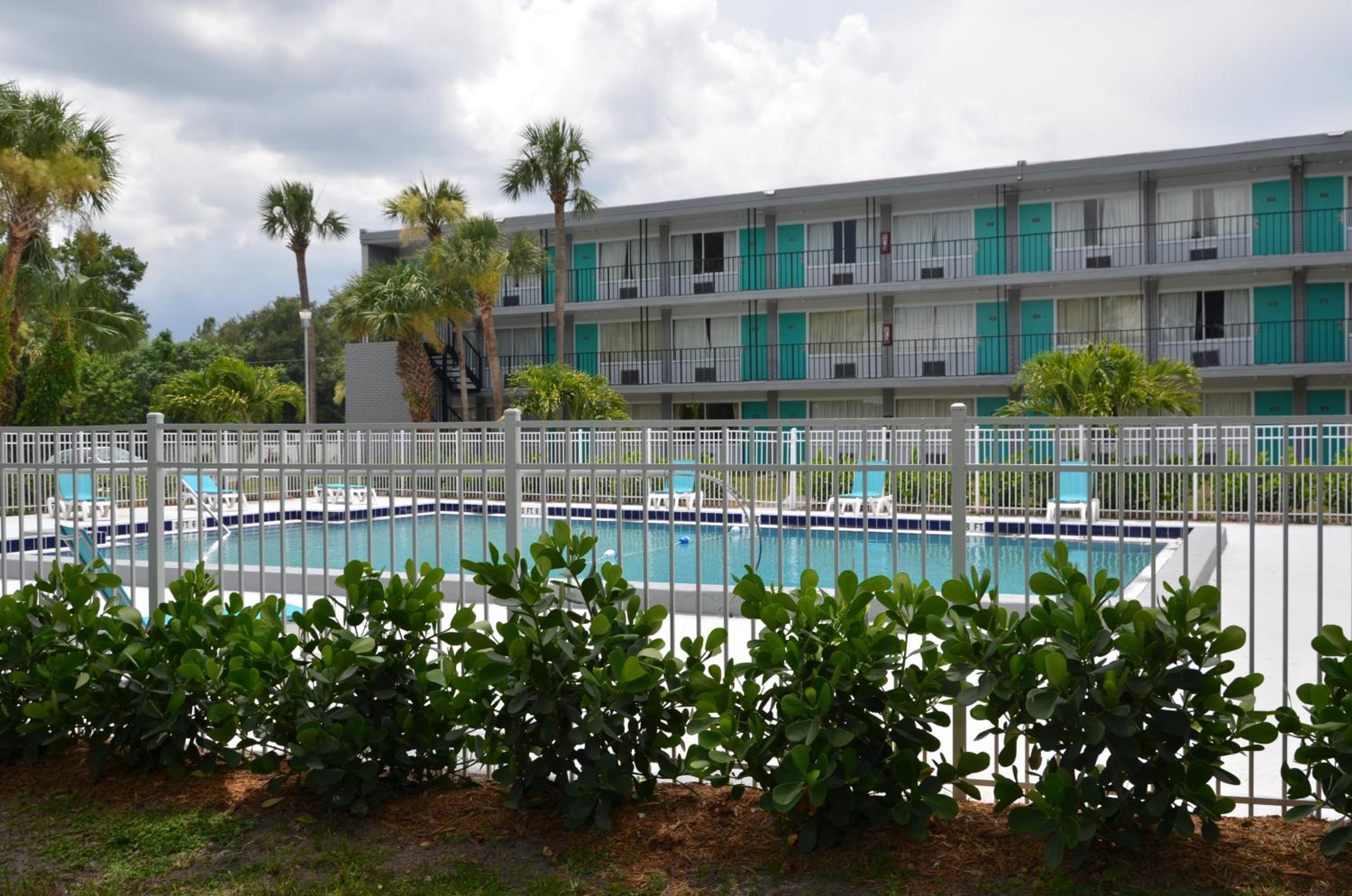 Altamonte Springs Vacations - Altamonte Springs Hotel and Suites - Property Image 5
