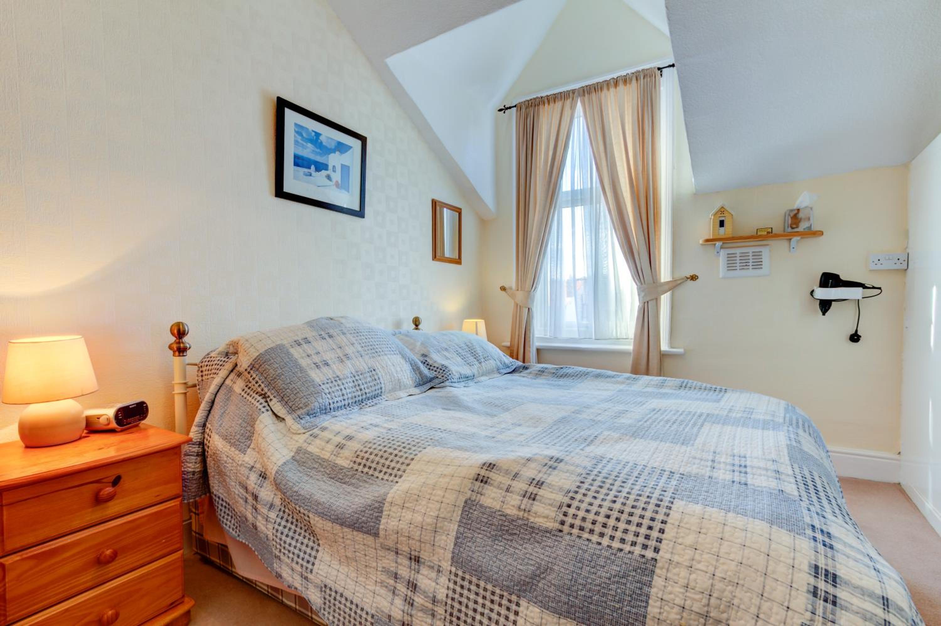 Dolphin Guesthouse